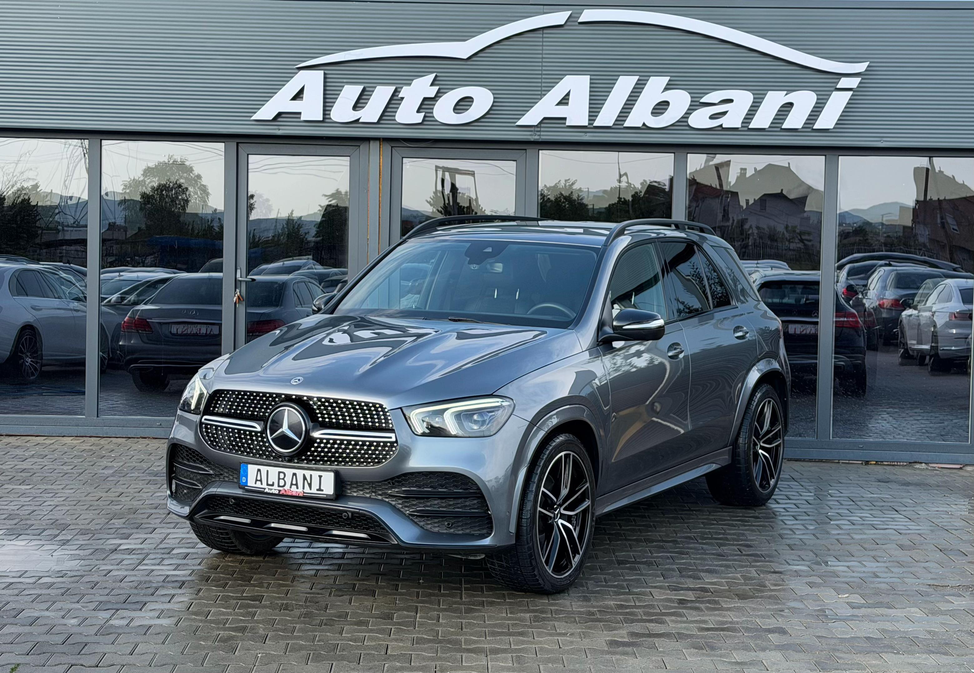 @Auto Albani