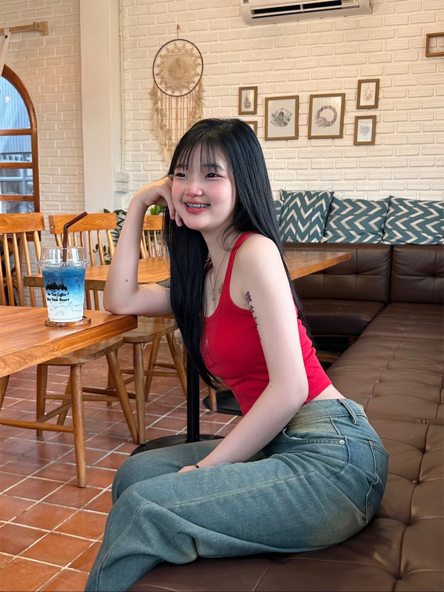 @Apisara