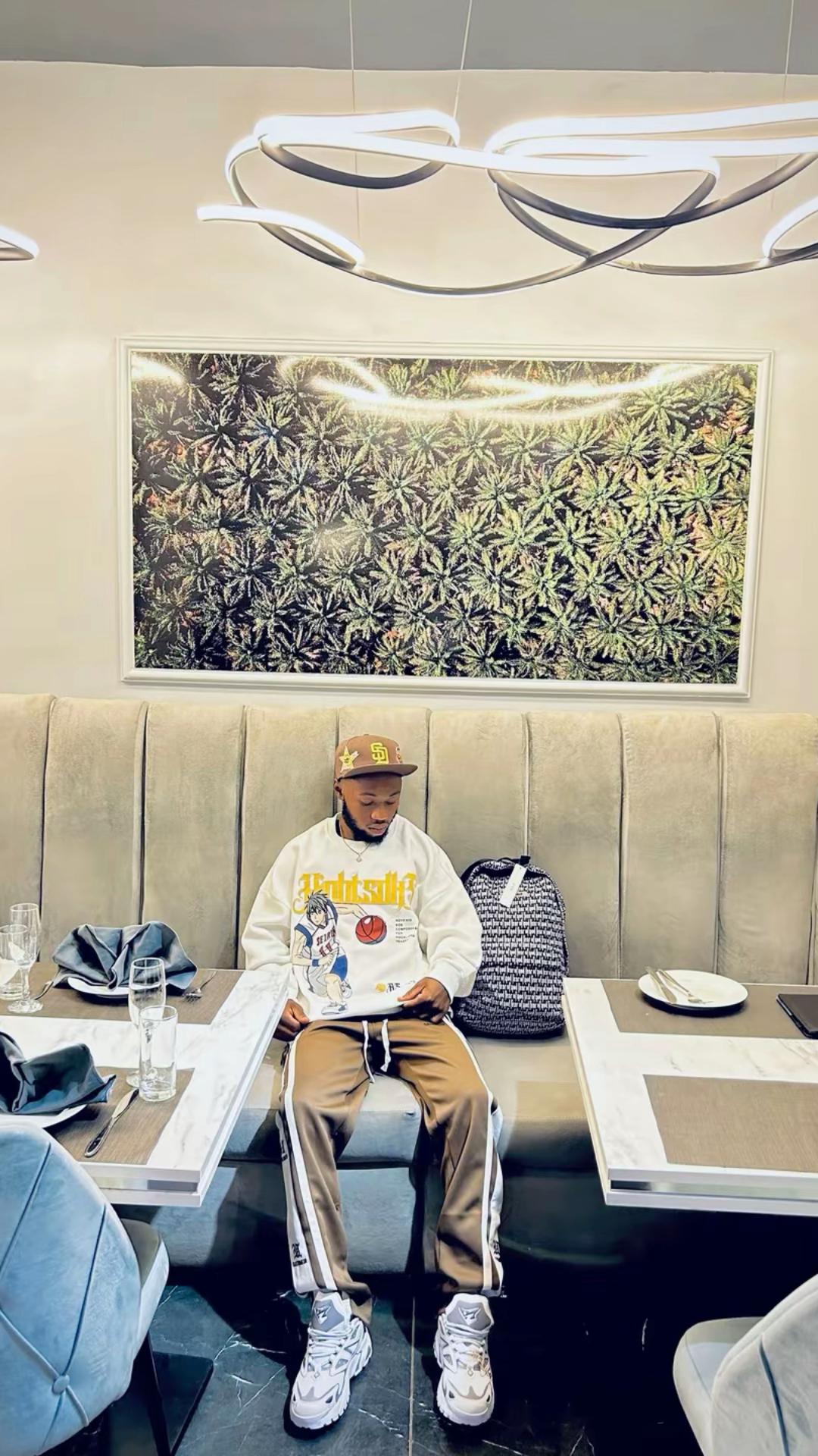 @Kendrick $Designer💥