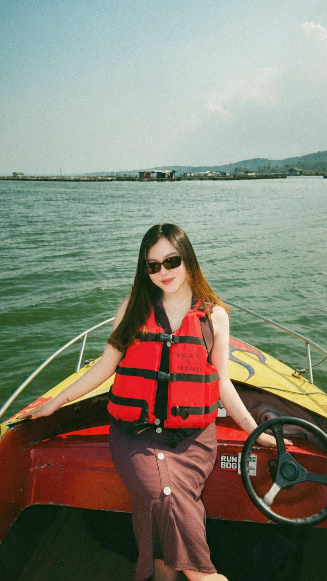 @Tiaralintang_