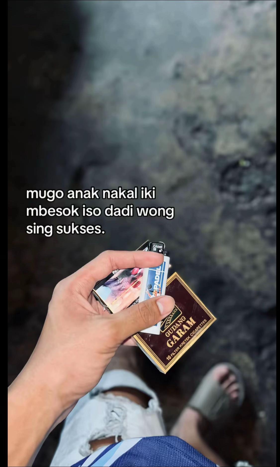 @𝙎𝙄𝘼𝙋𝘼_𝘼𝙆𝙐