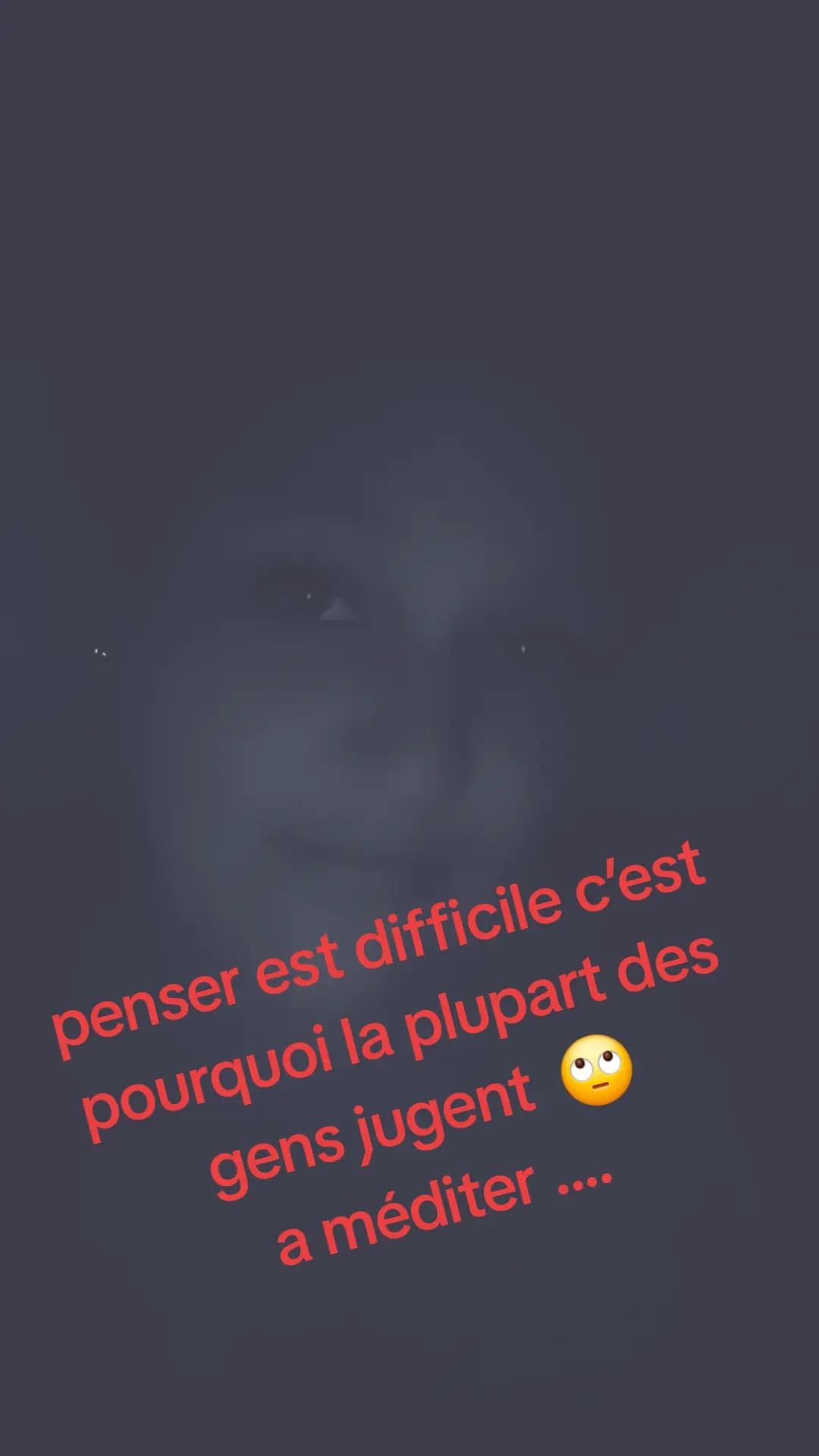 @🦄QuEeNnUnic0rNn🦄