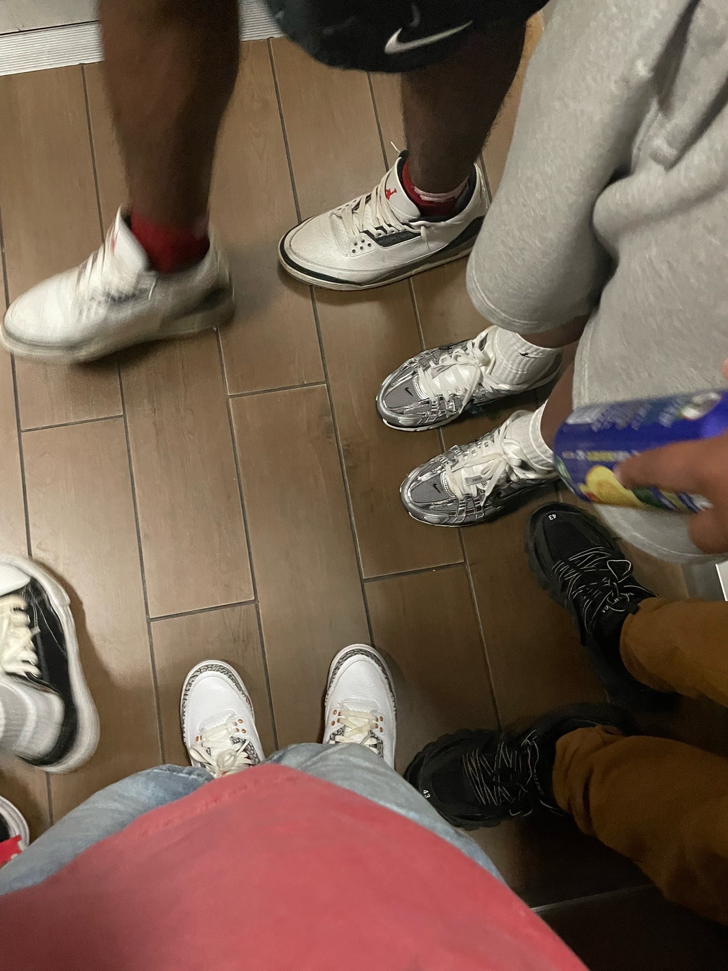 @&yen;&yen;&pound;