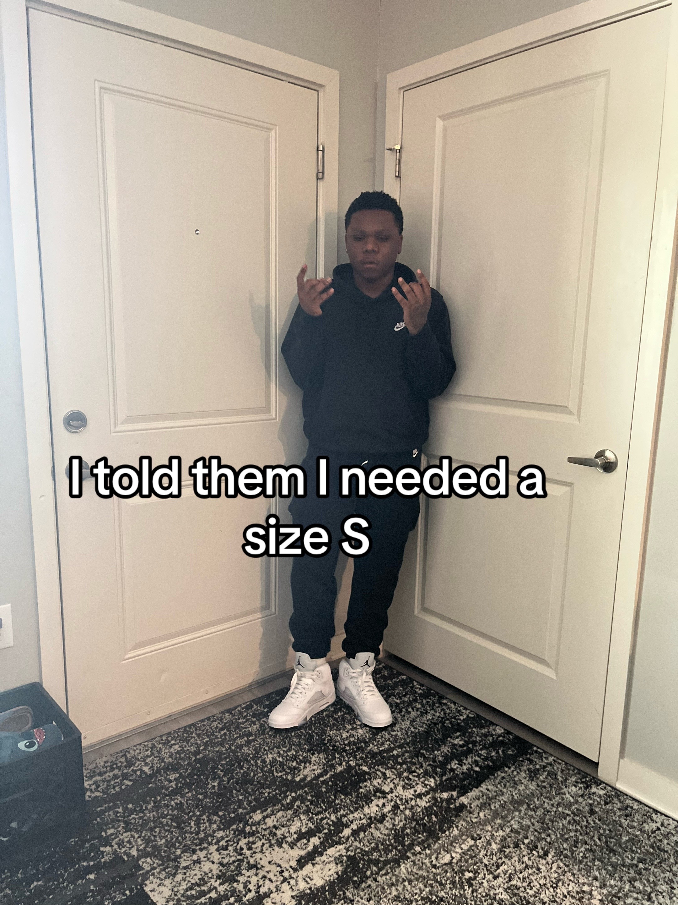 @B5 🏕️