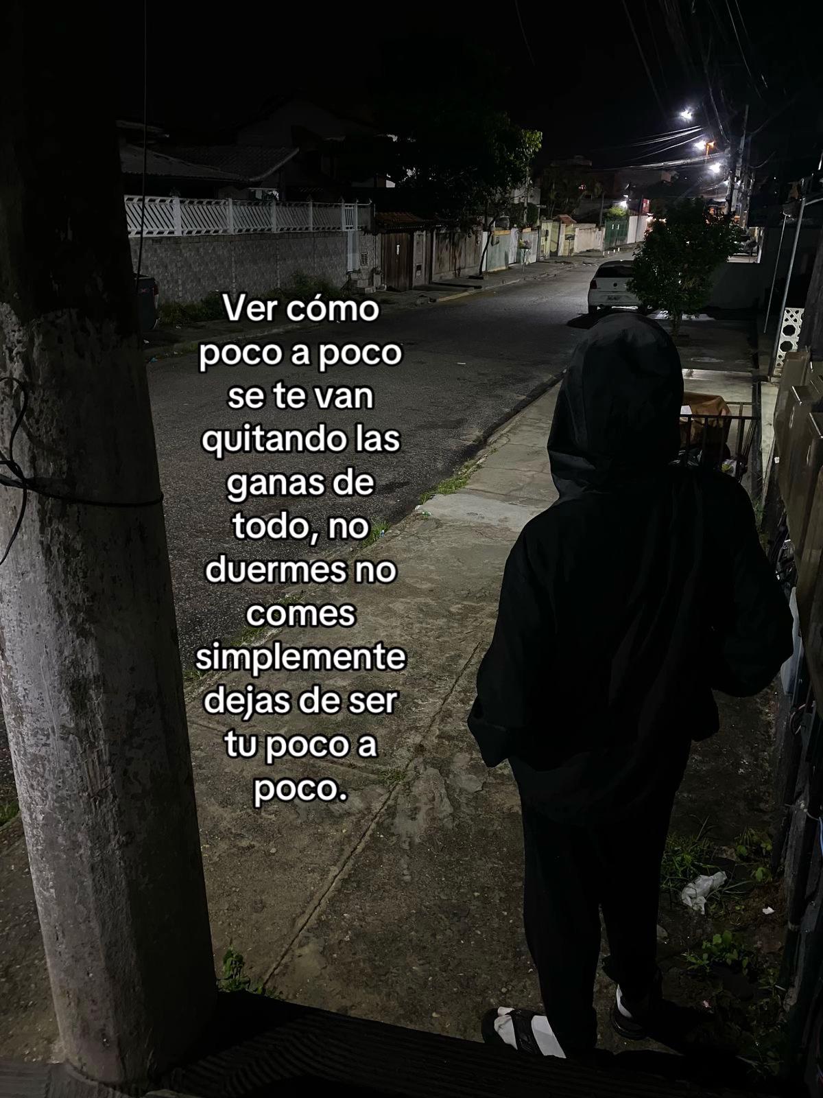 @&Aacute;ngel_Vaz06