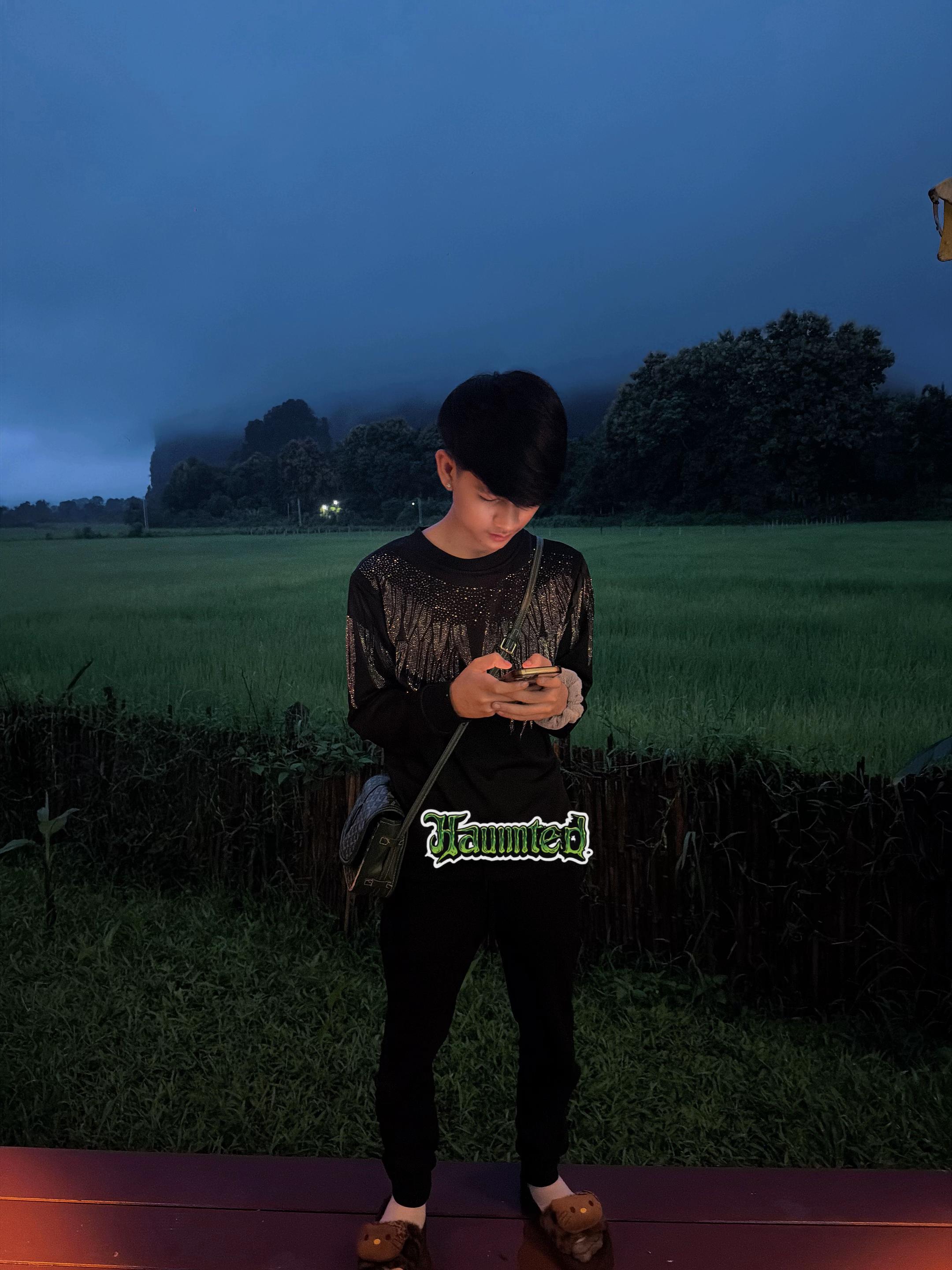 @Ai. ๐๐ปโ๏ธโก๏ธ