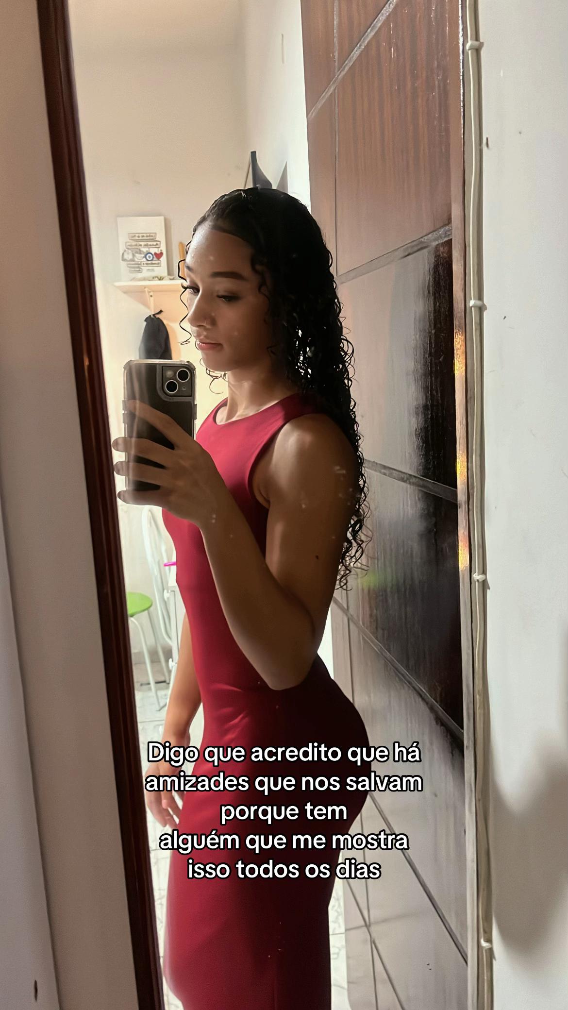 @dudasmaciel_