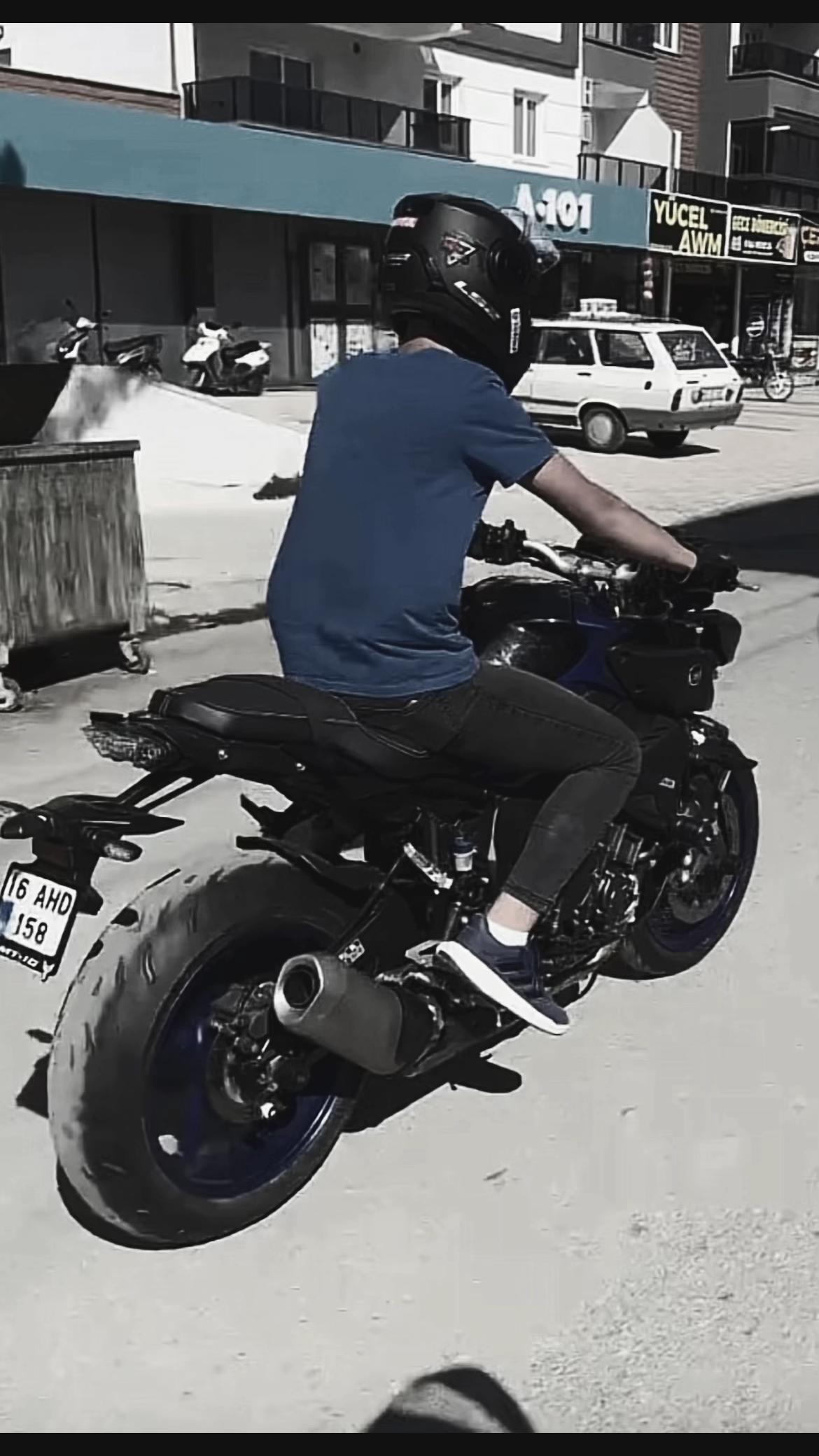 @𝓚 𝓐 𝓡 𝓐 𝓚 𝓤 Ş 🦅