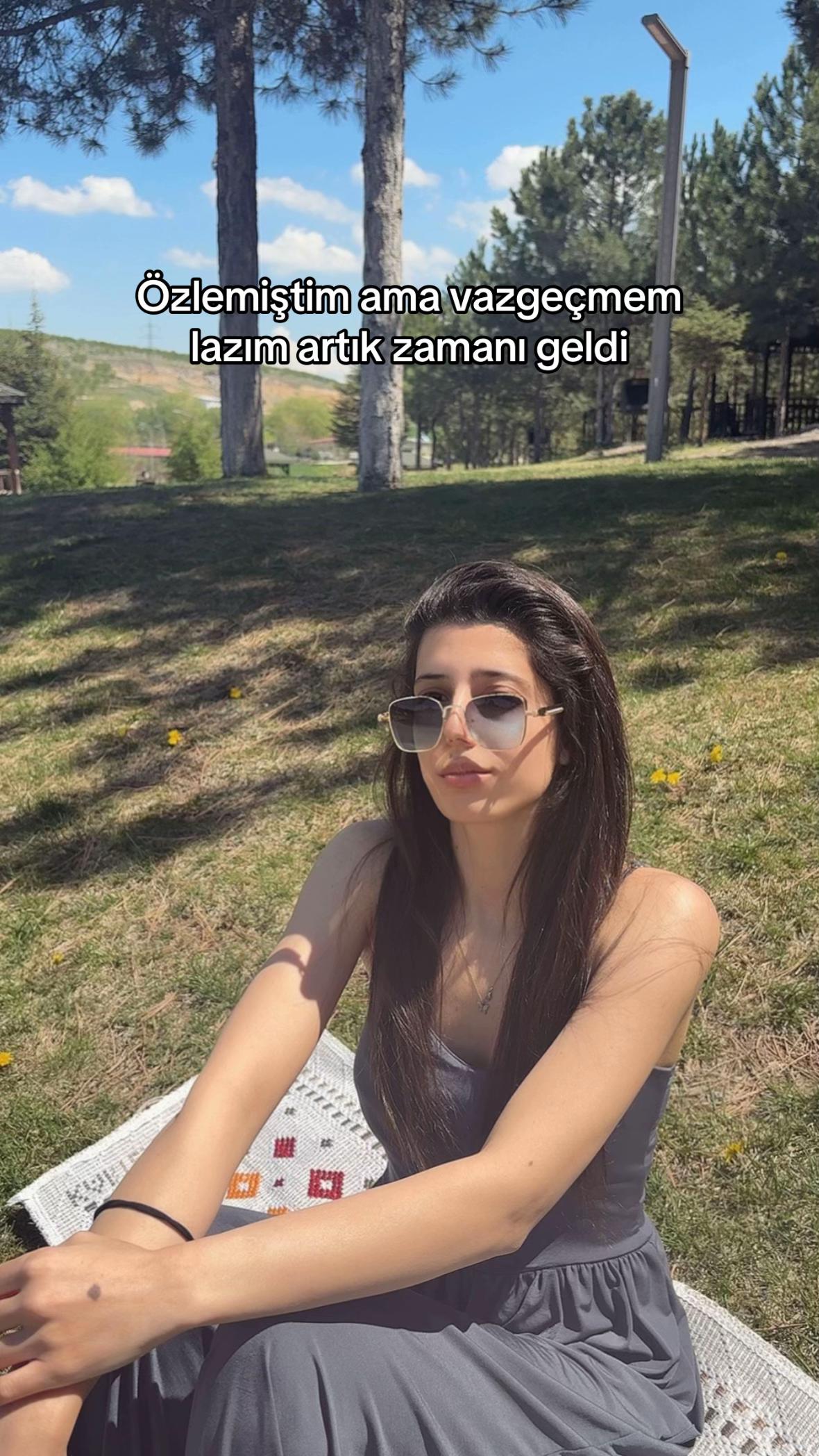 @&Ouml;yk&uuml;🦩