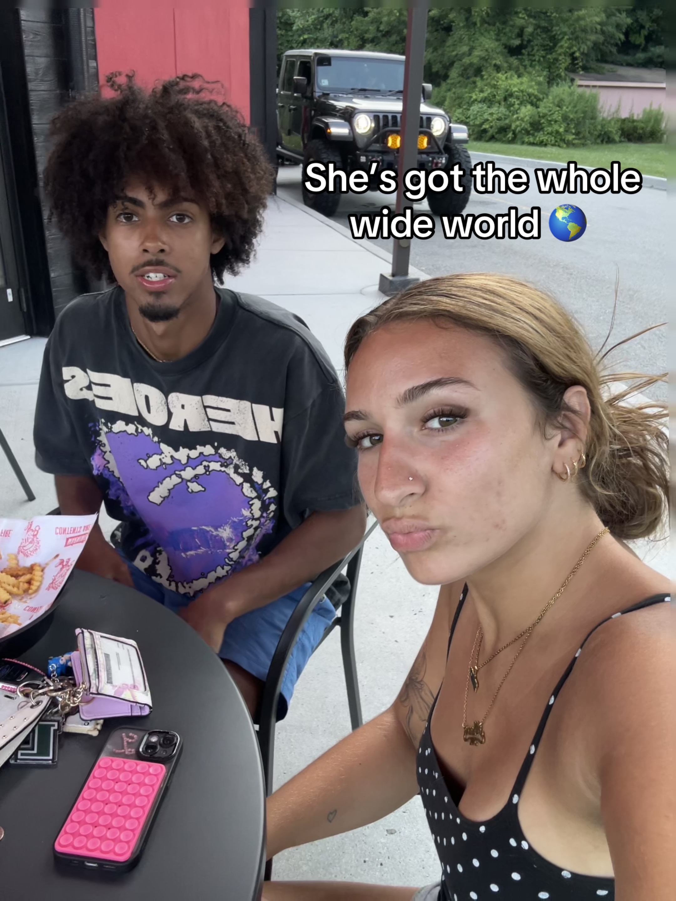 @lily