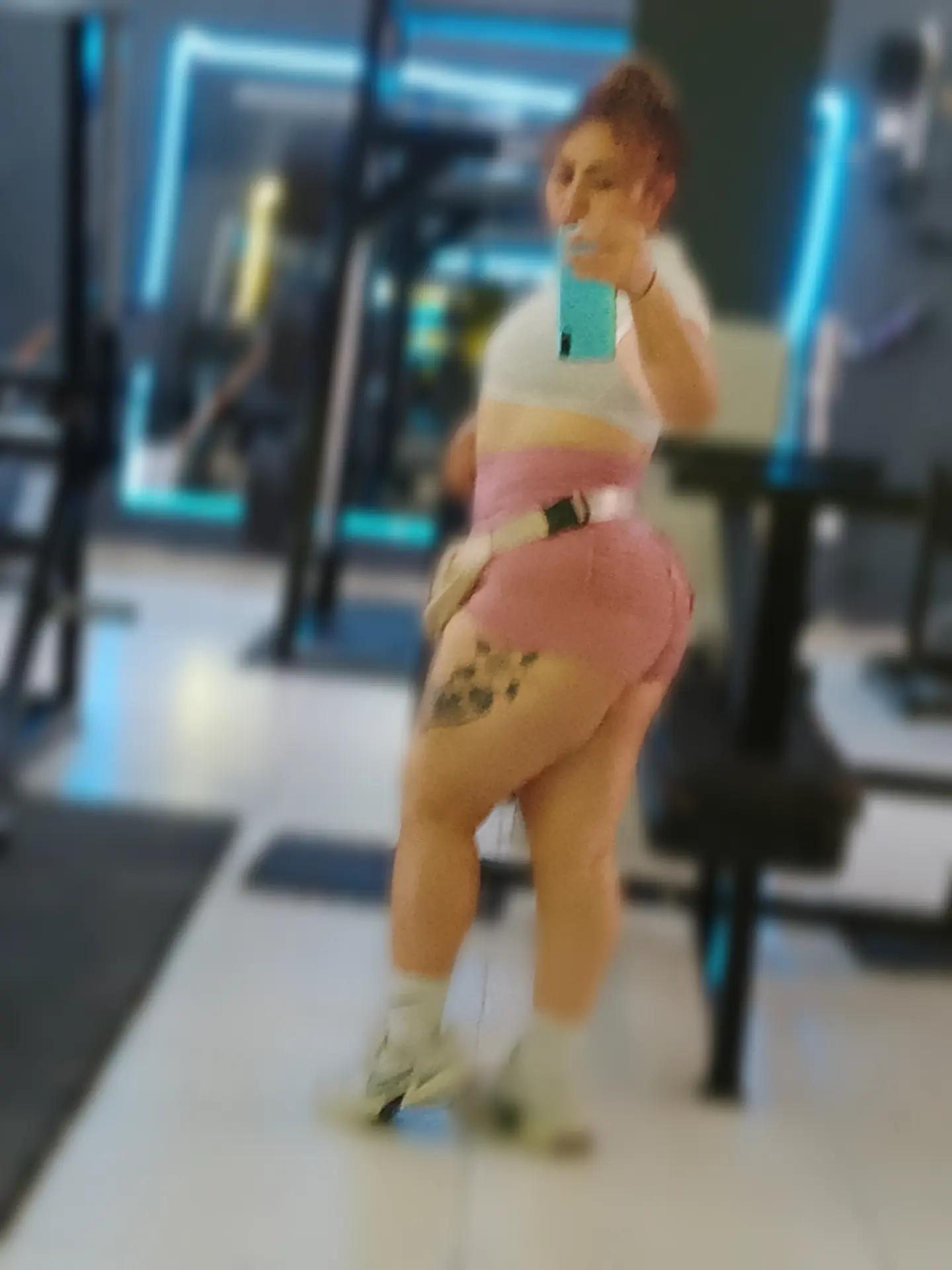 @roxxy