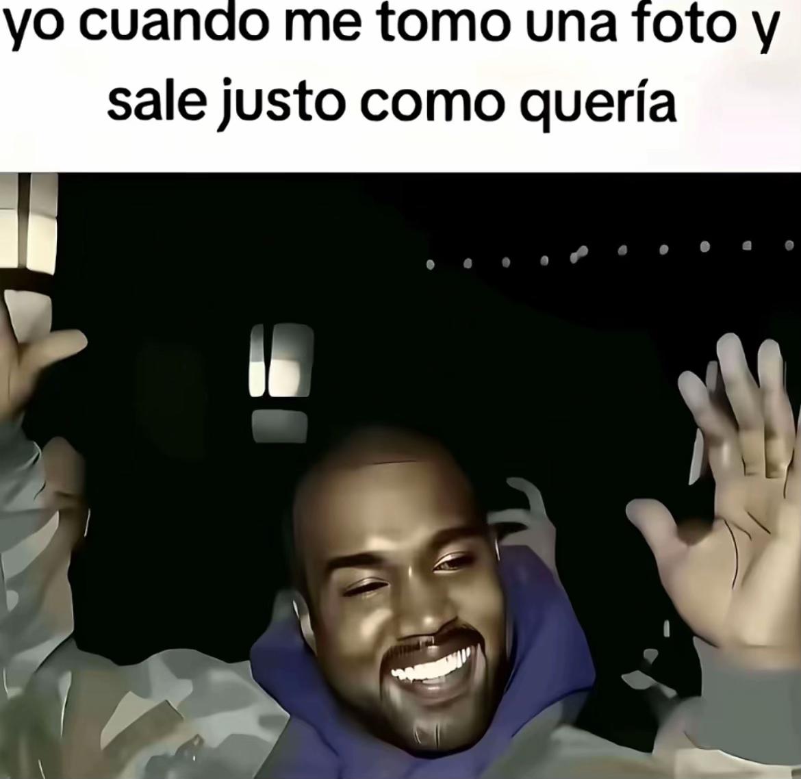@🦦