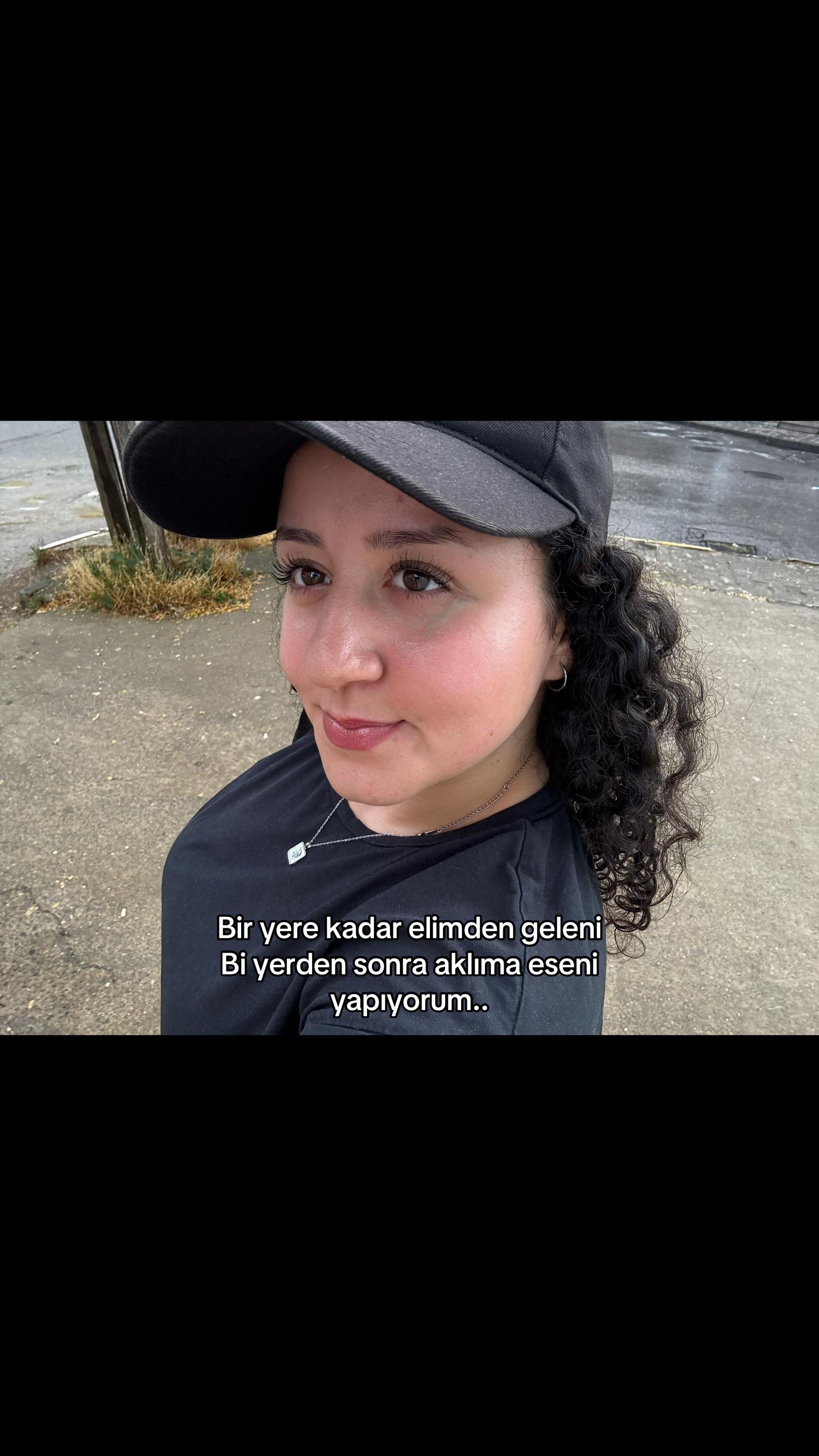 @𝓢ı𝓵𝓪 🧚🏻&zwj;♀️