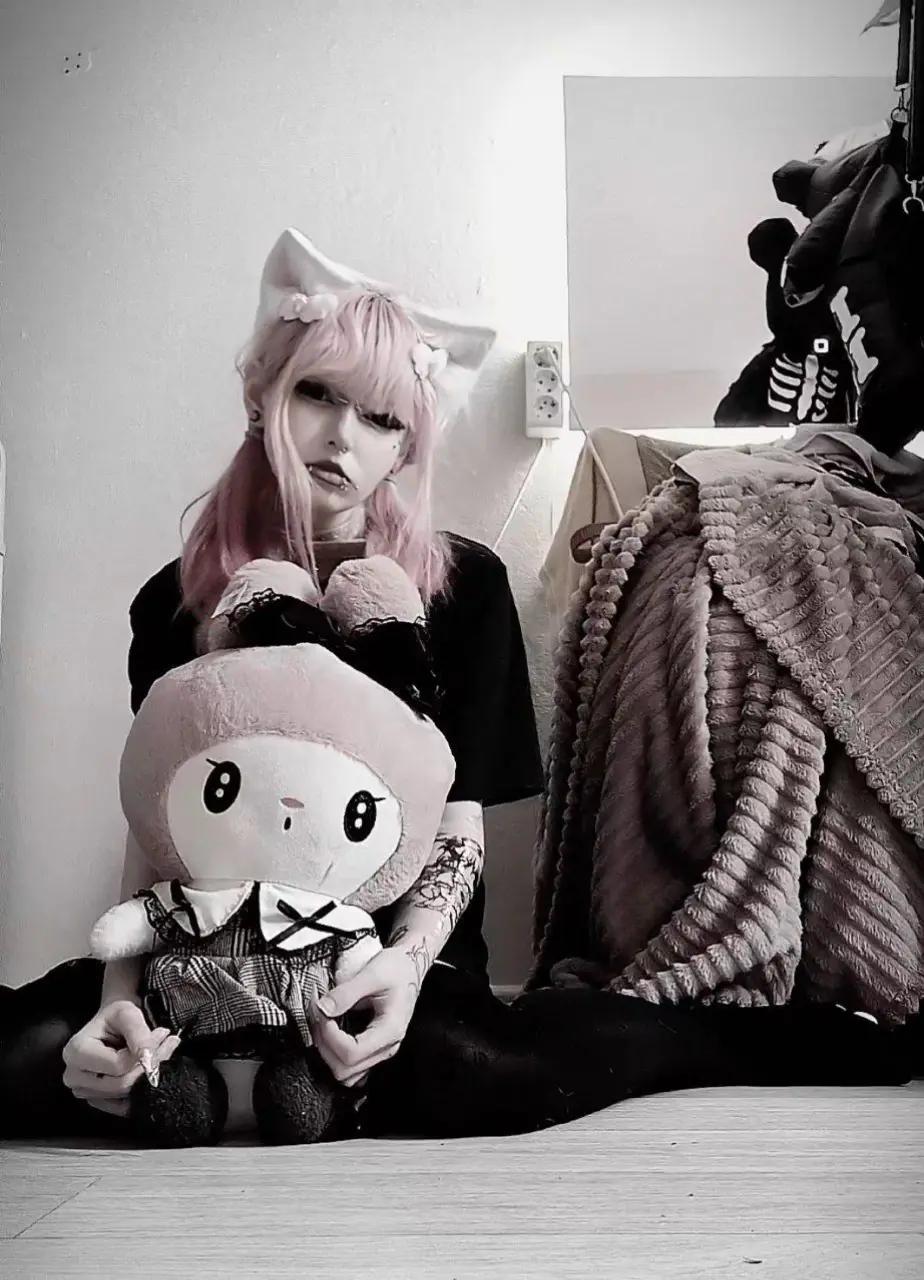 @✞