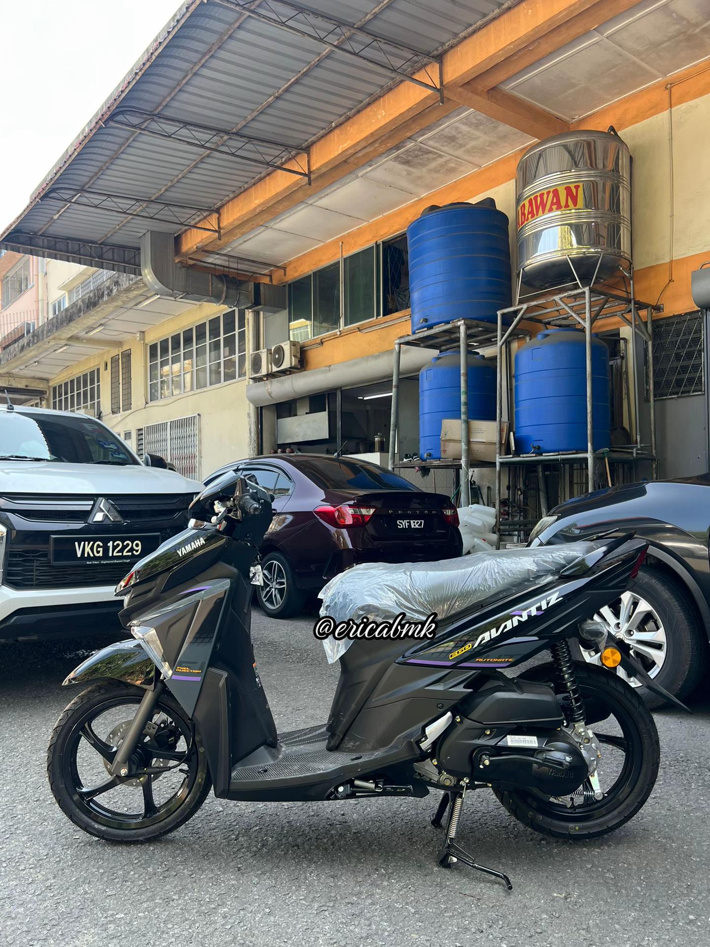 @Erica Borneo Motor - Kolombong