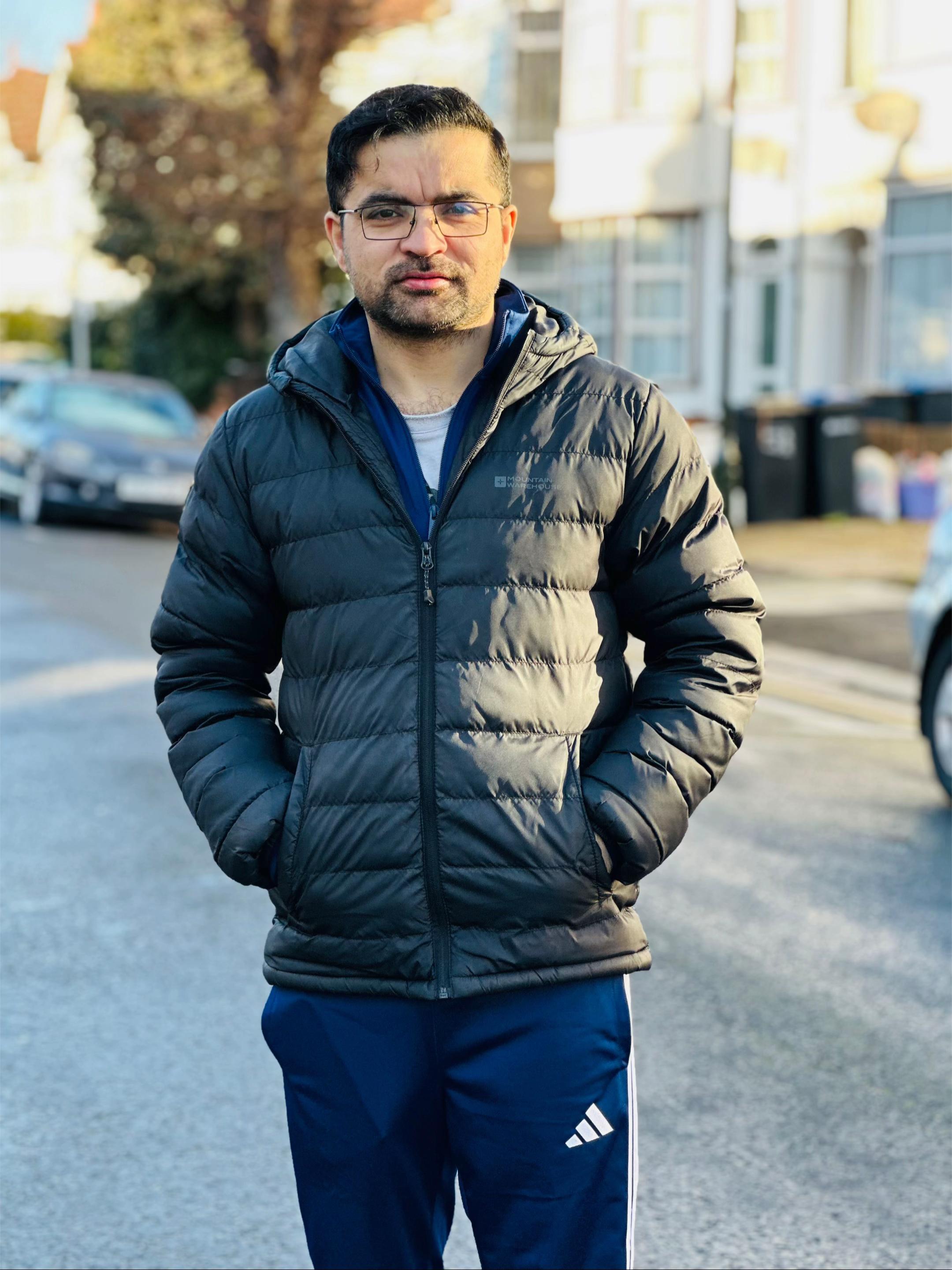 @Afaq Explores🇬🇧