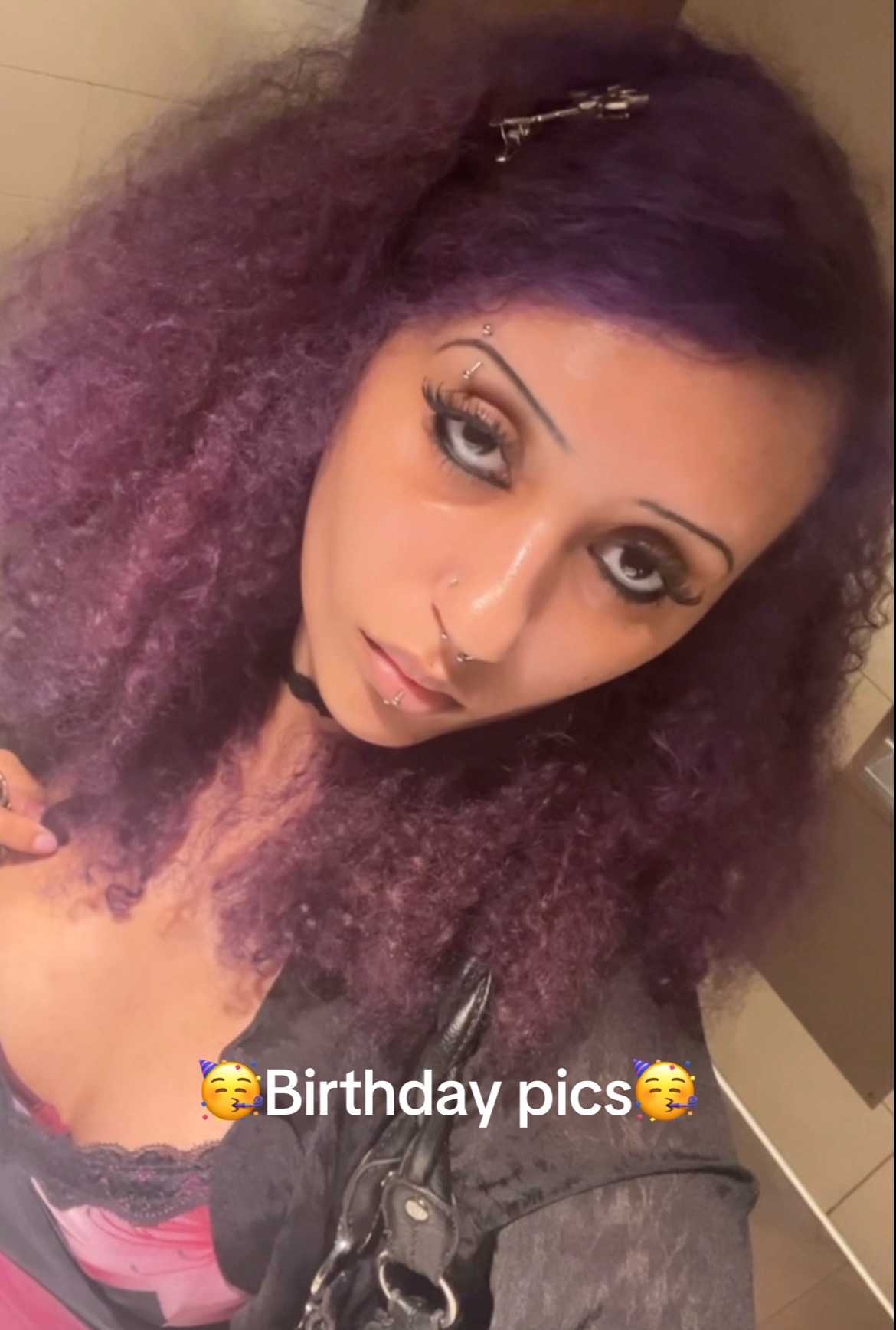 @BEE
