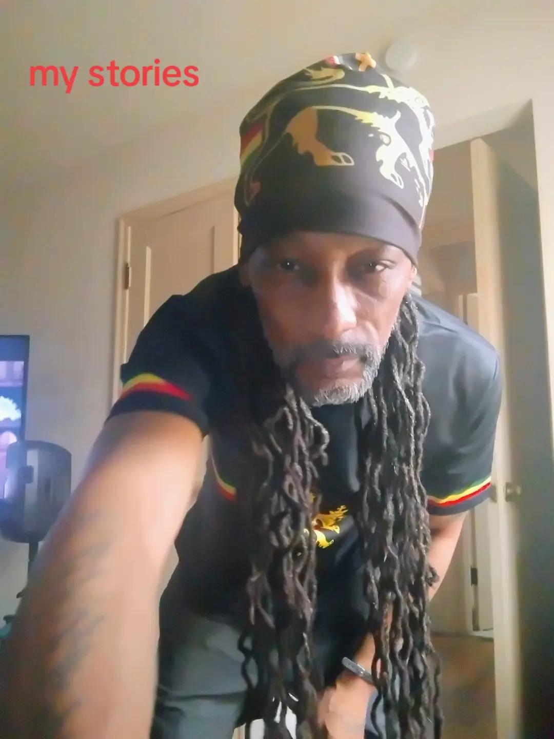 @snoop