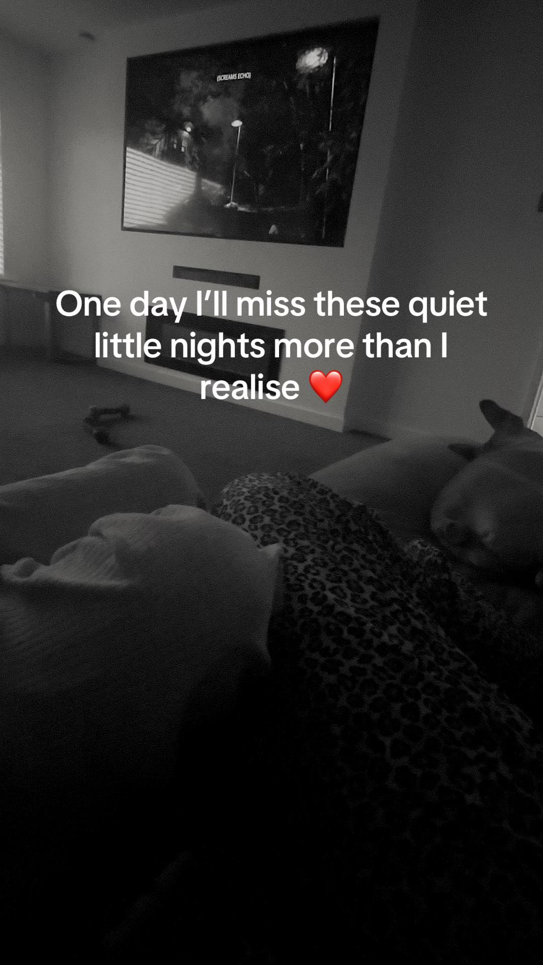 @laumumof4