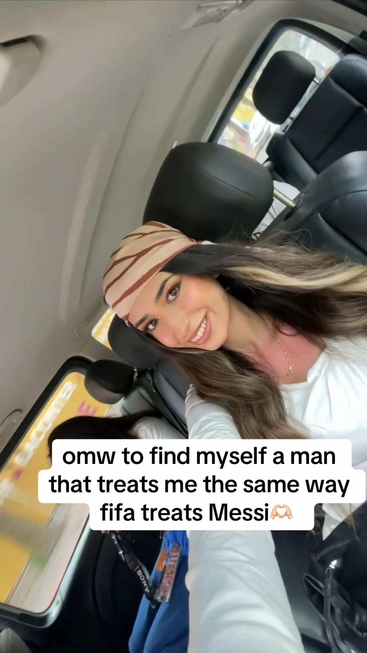 @Ess