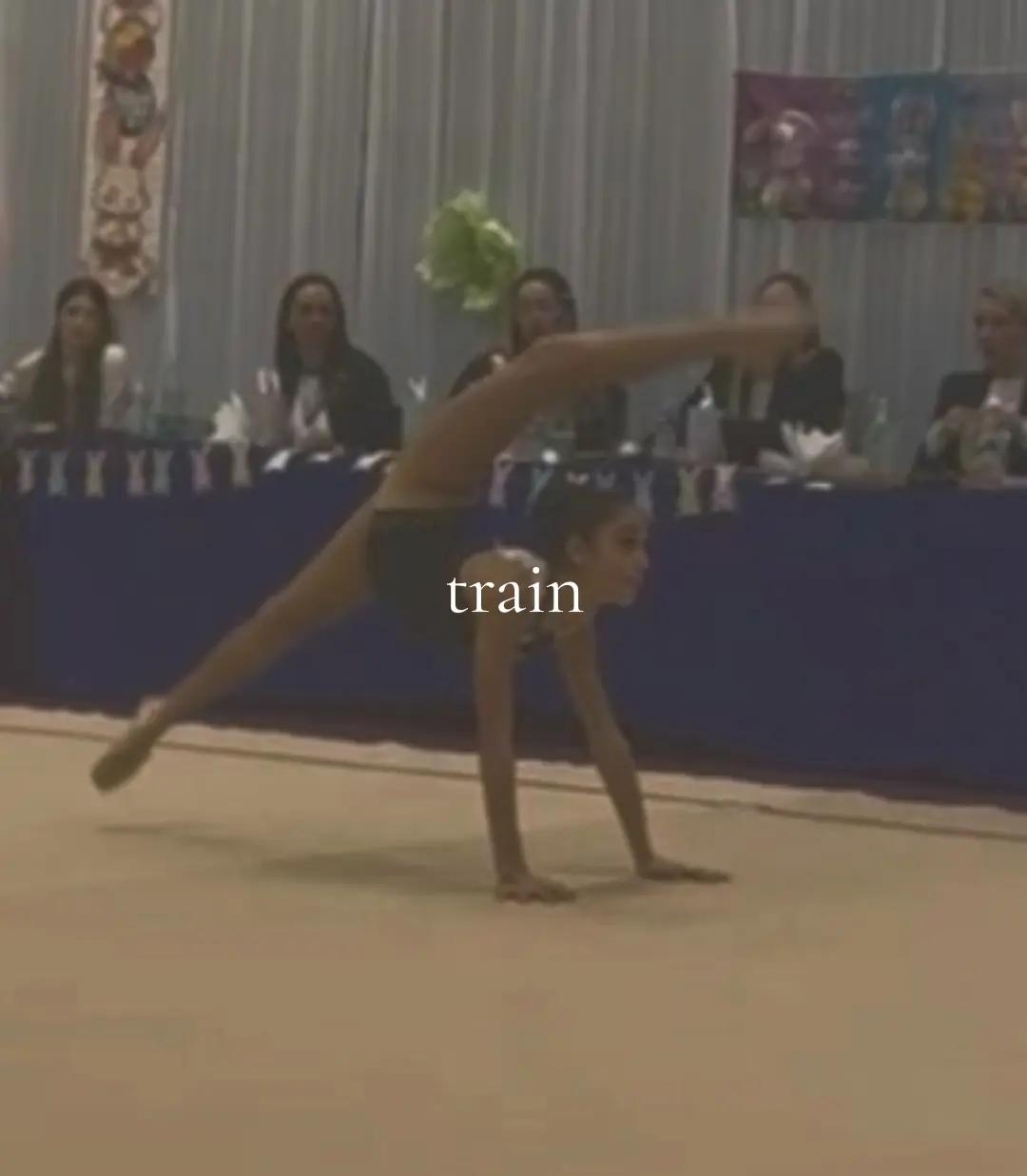 @SELINNN🎬❤️🧛♀️🤸♀️💅🏽