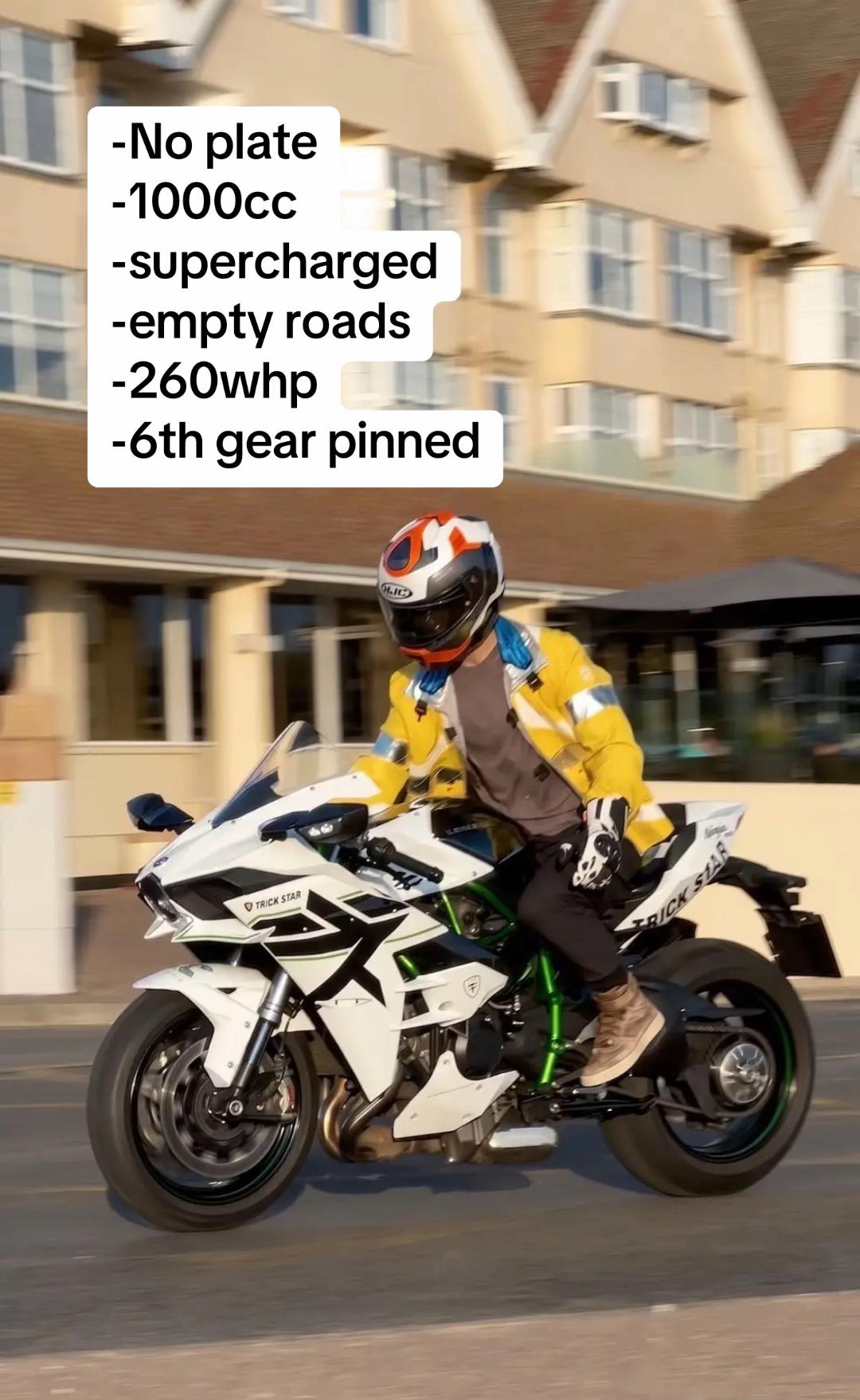 @𝓟𝓲𝓮𝓻𝓬𝓮 𝓦𝓱𝓲𝓽𝓵𝓸𝓬𝓴