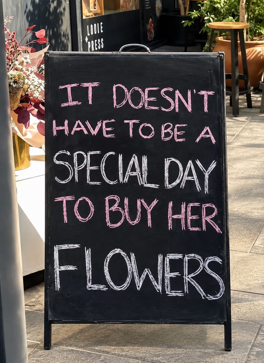 @floralsaurora