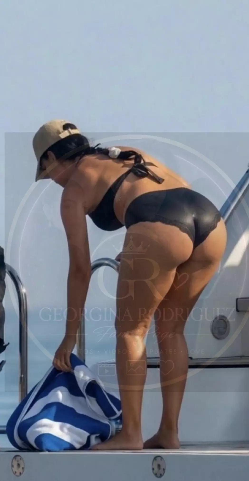 @Georginafans