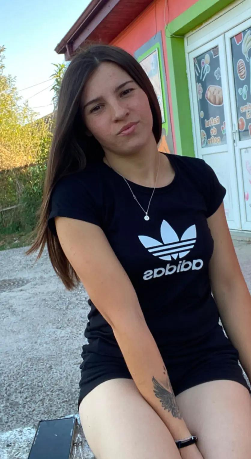 @Cristina❤️🩹 elena