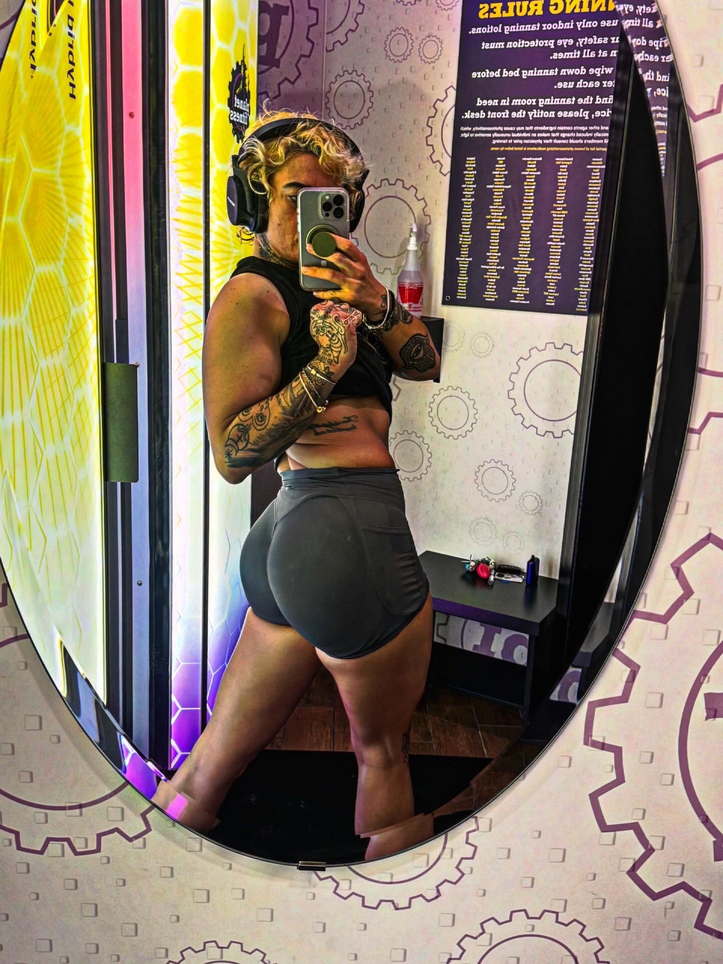 @___denae___