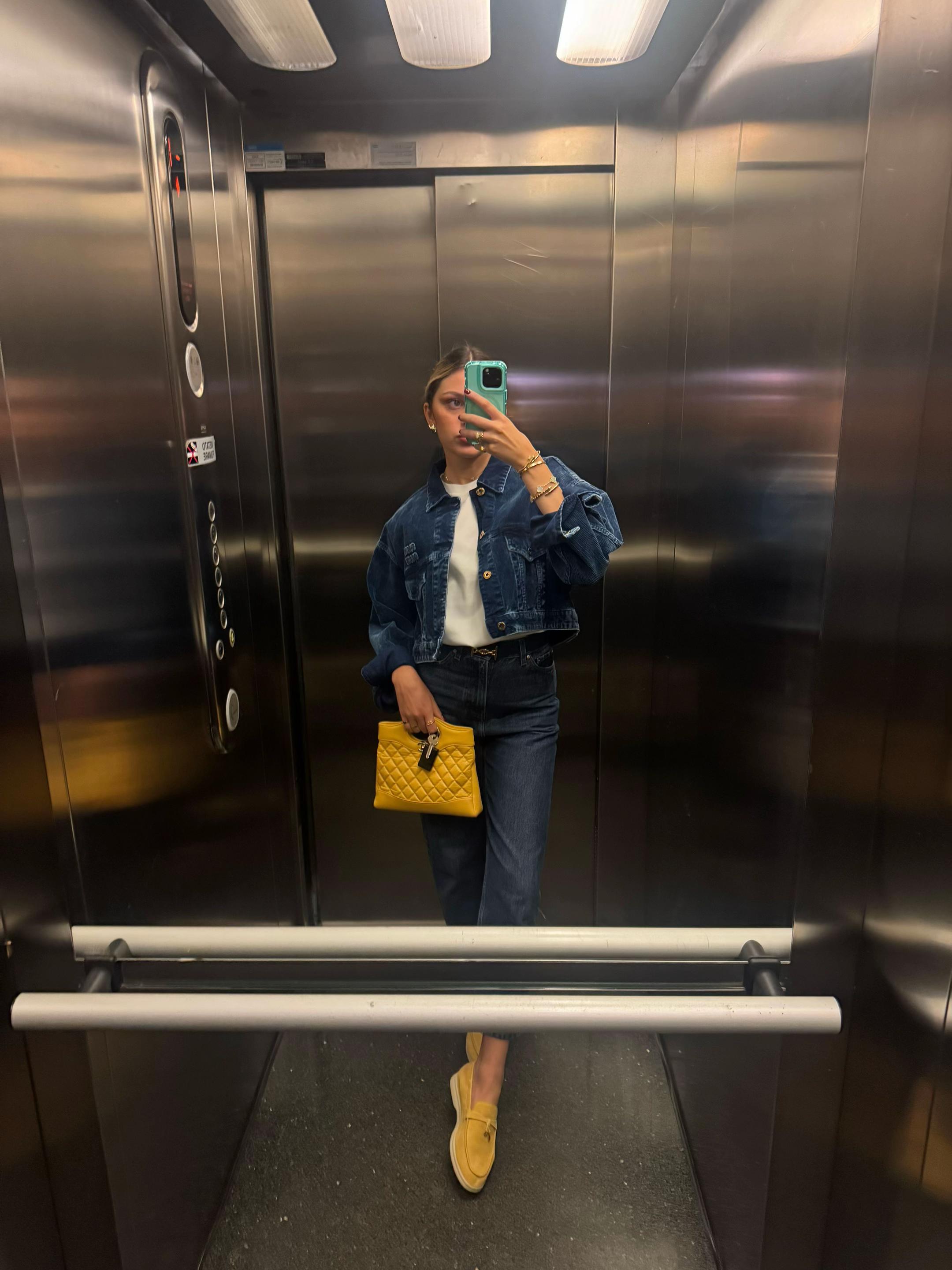 @🕺BISI🕺
