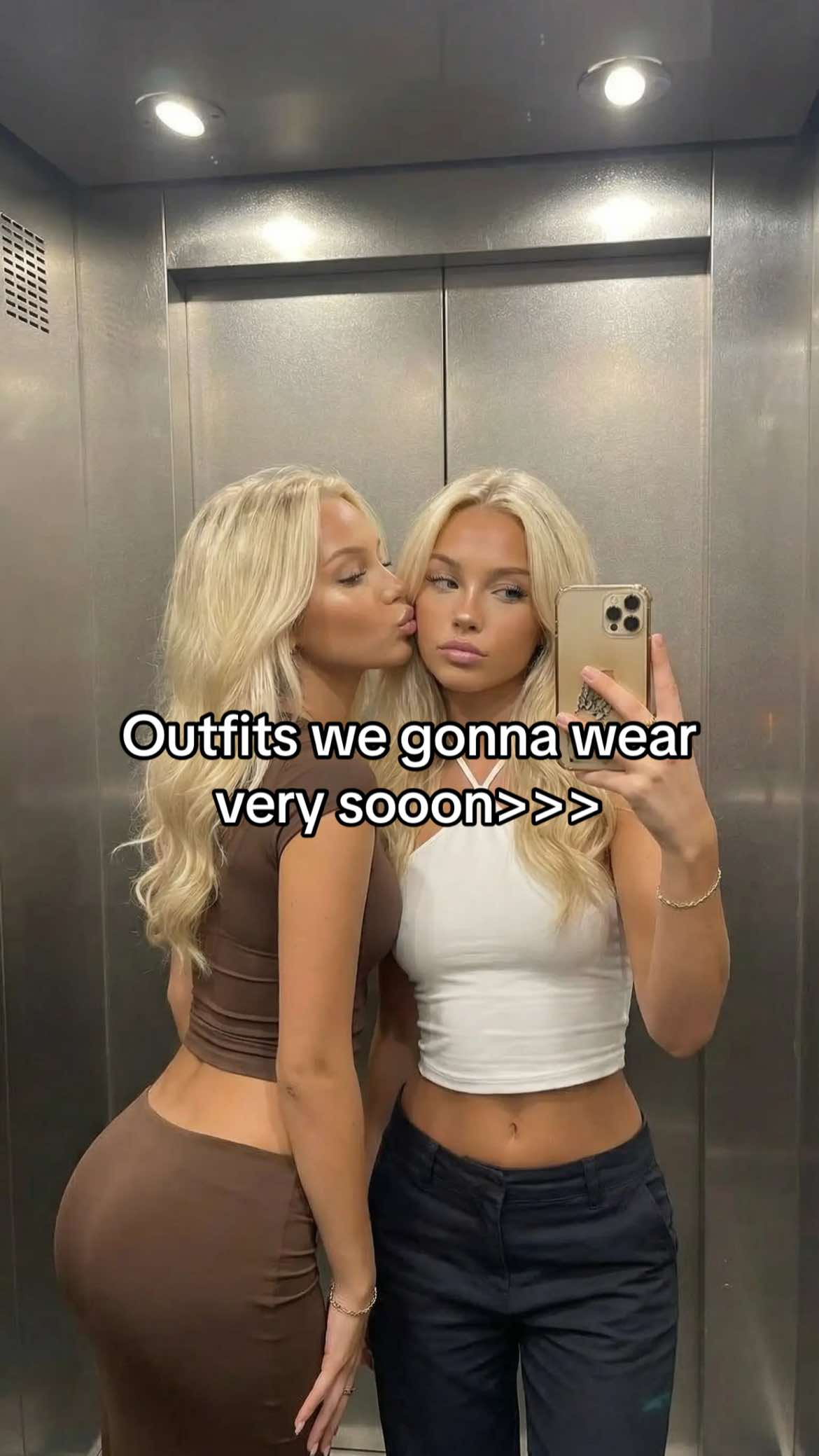 @Snowbunny Sisters