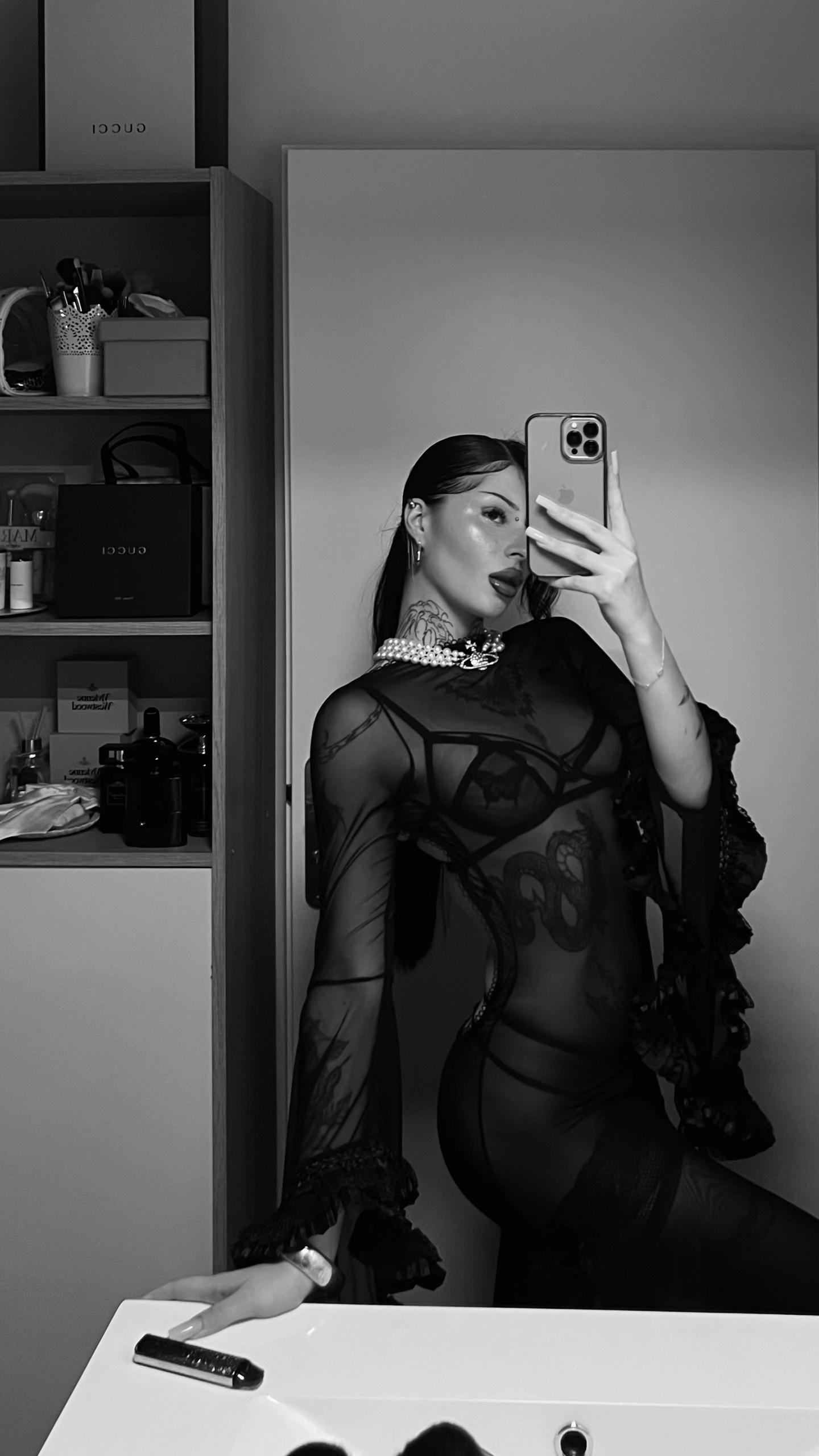 @Margaux 🖤