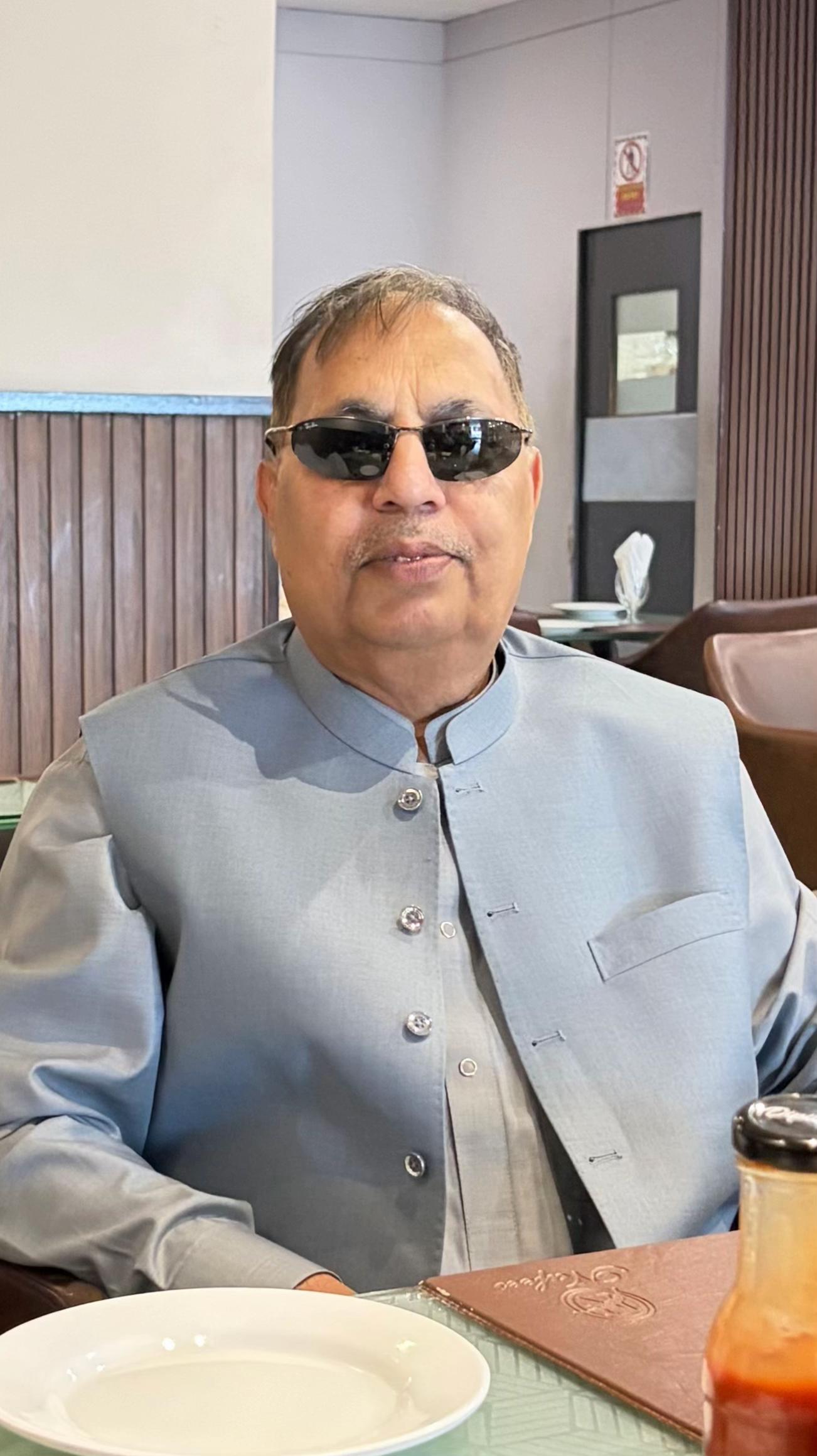 @Muzaffar Kayani