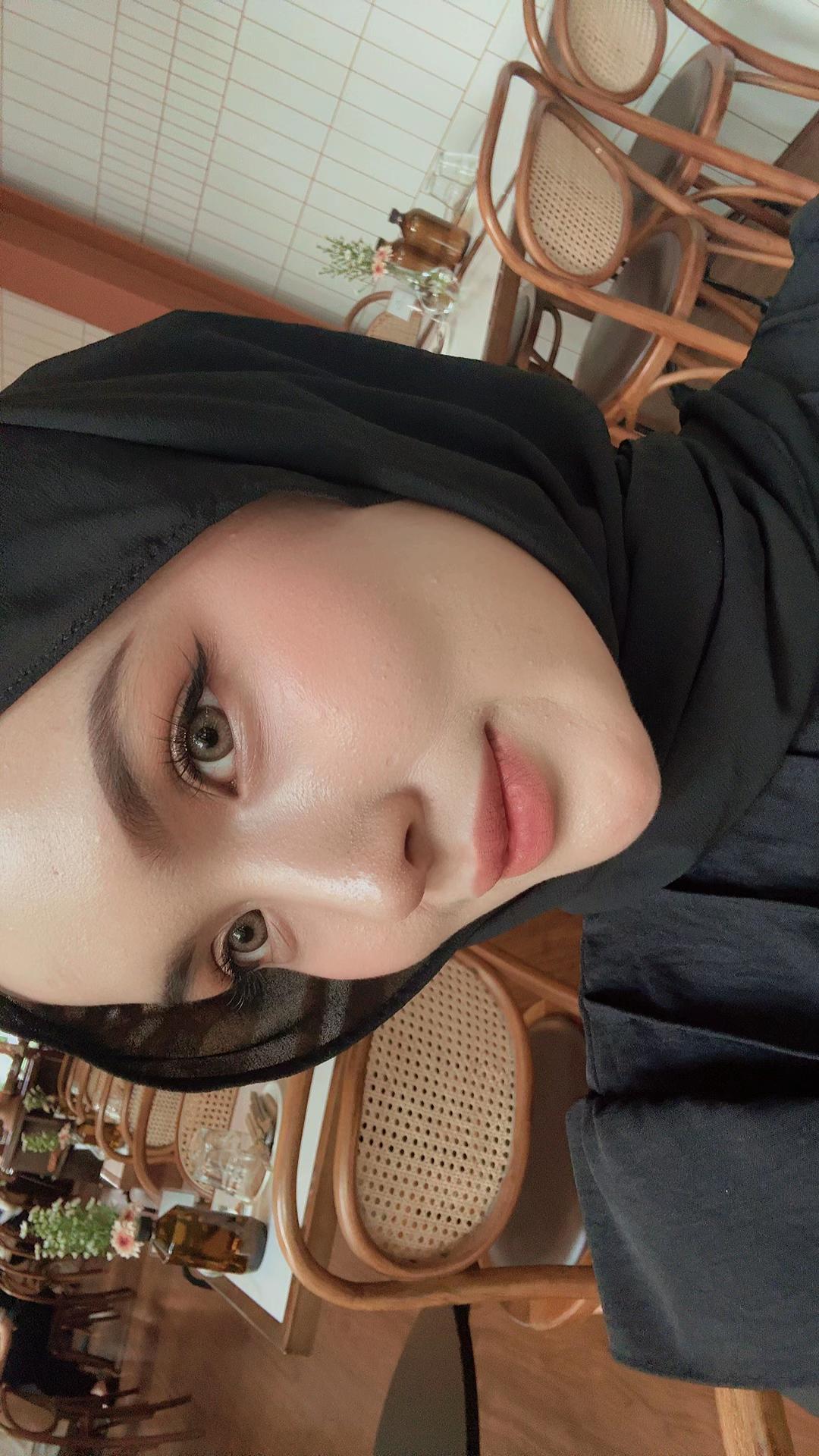 @lenashaharizal