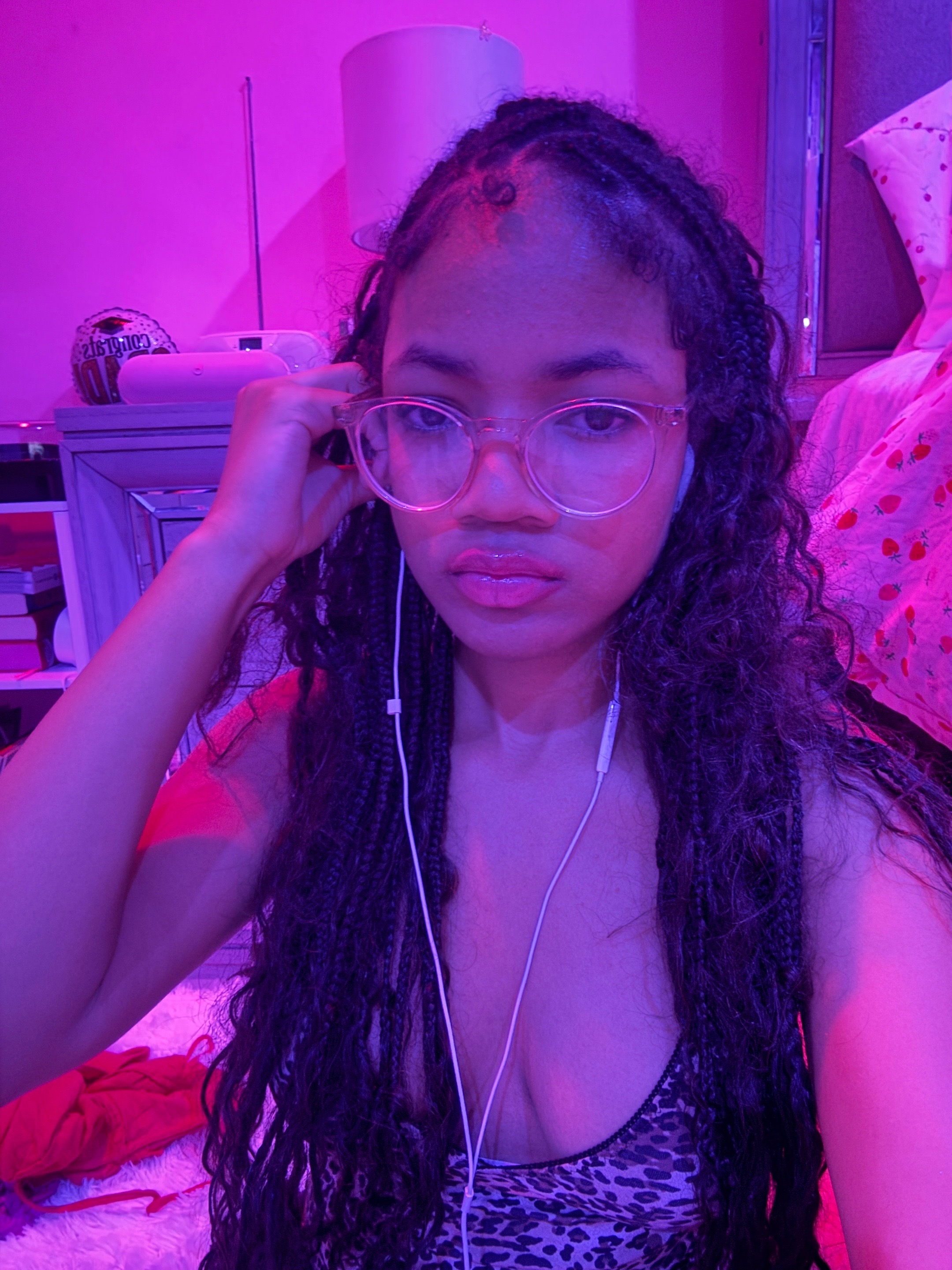 @alluraiin