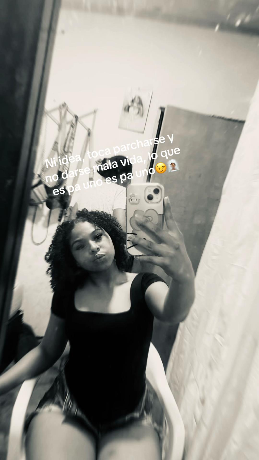 @🍫😉