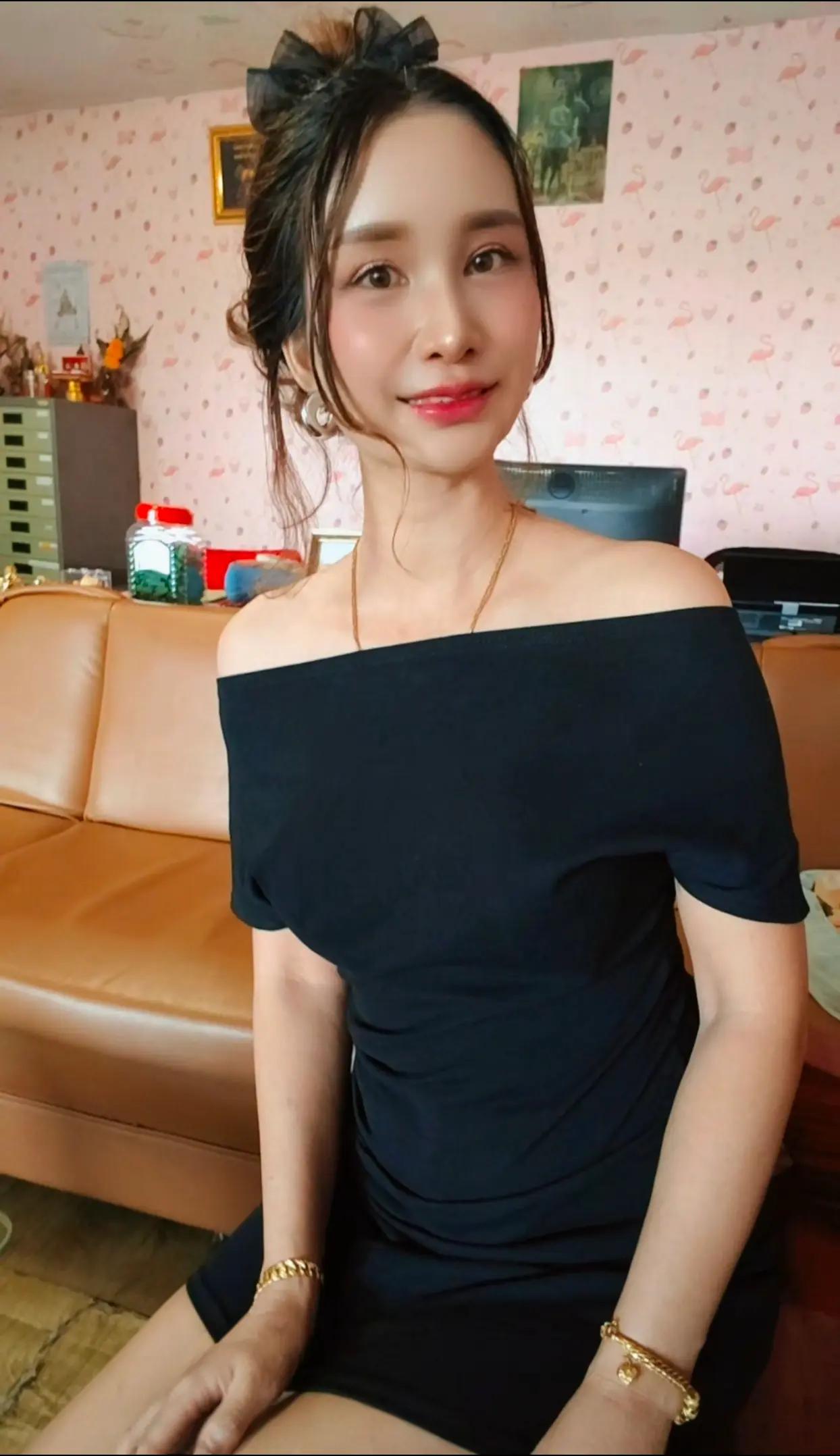 @ดอกลั่นทม..