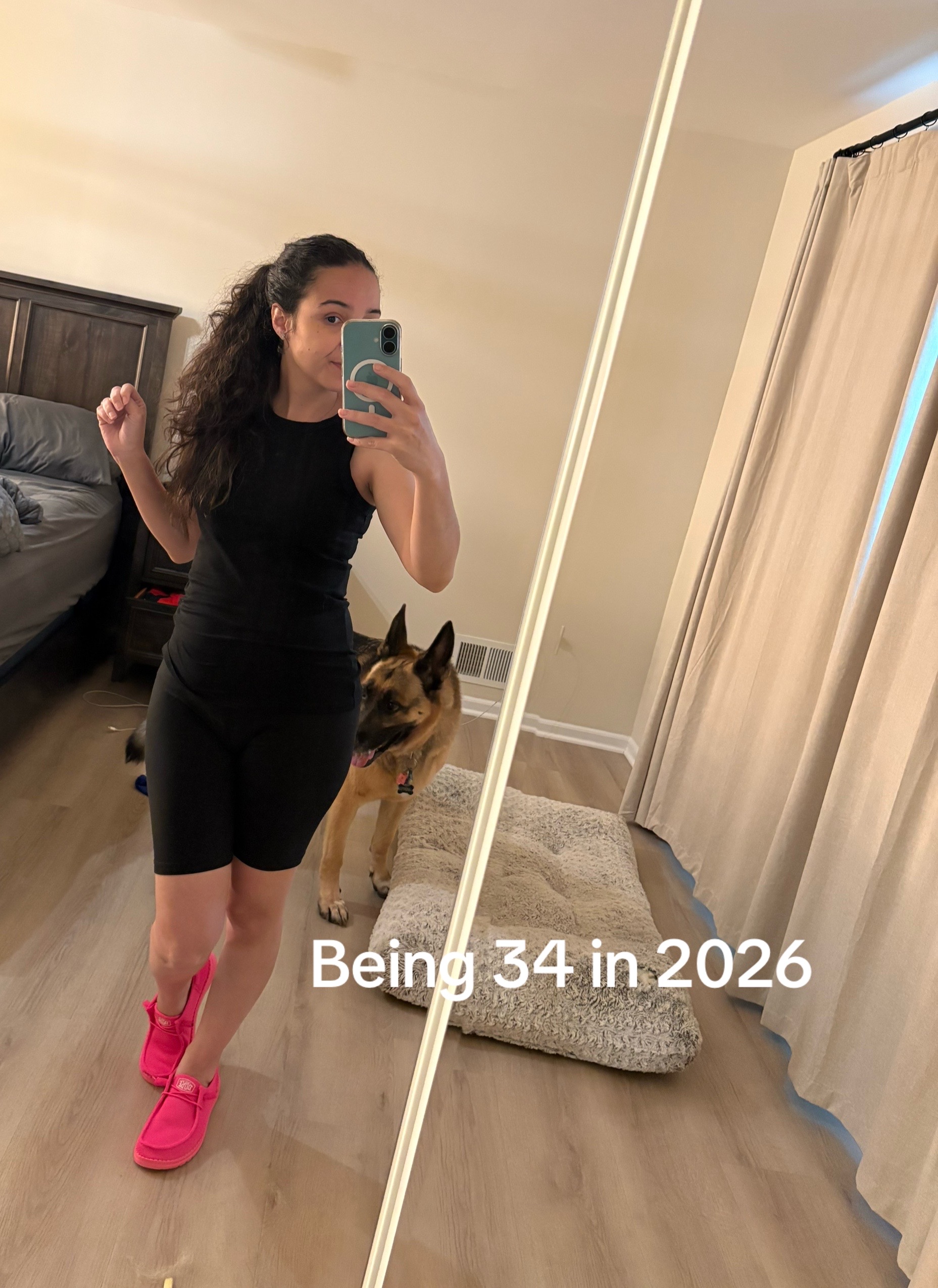 @icravesweets-Danelle