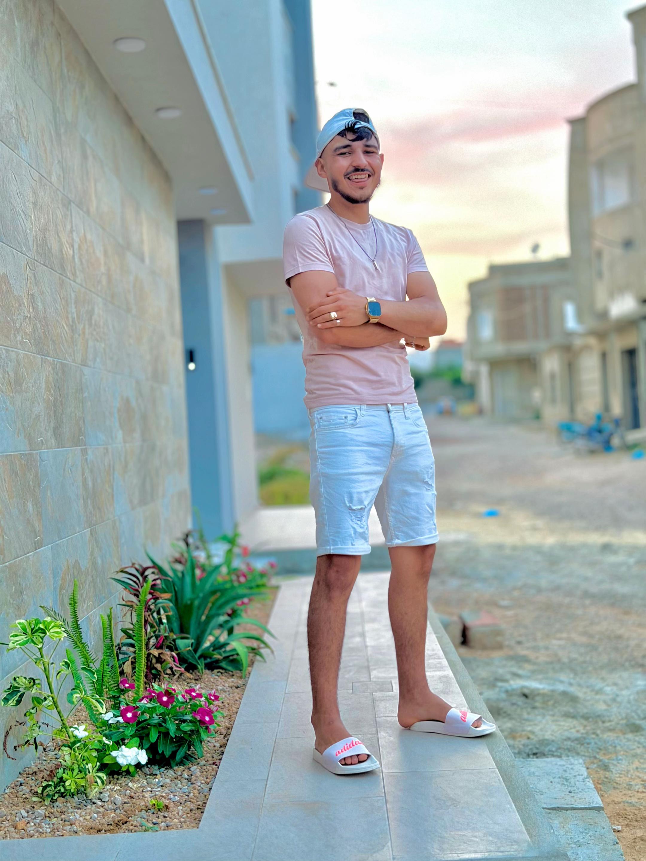 @👑قاسم أمين الزعيشي👑