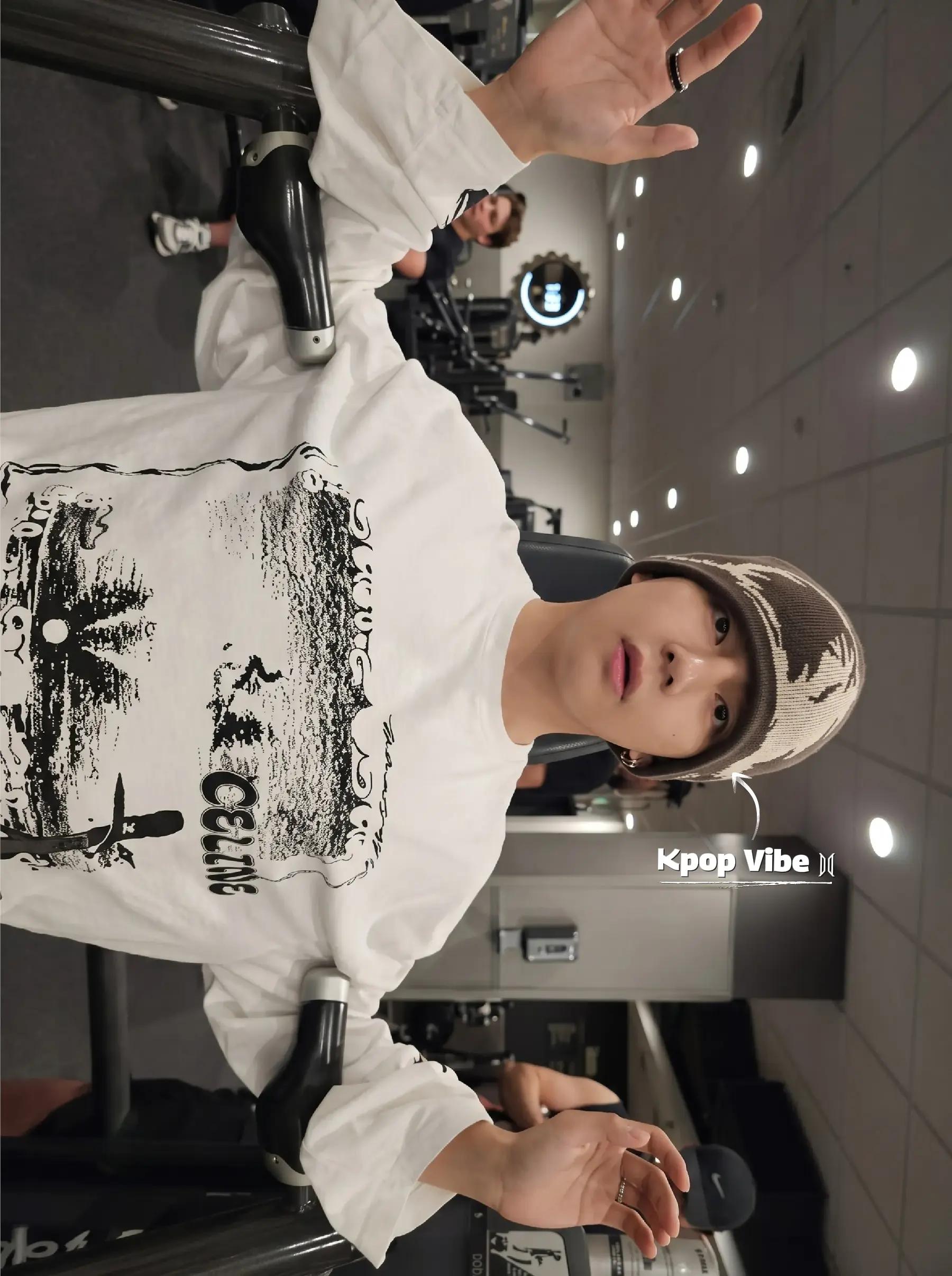 @Kpop Vibe ⟭⟬