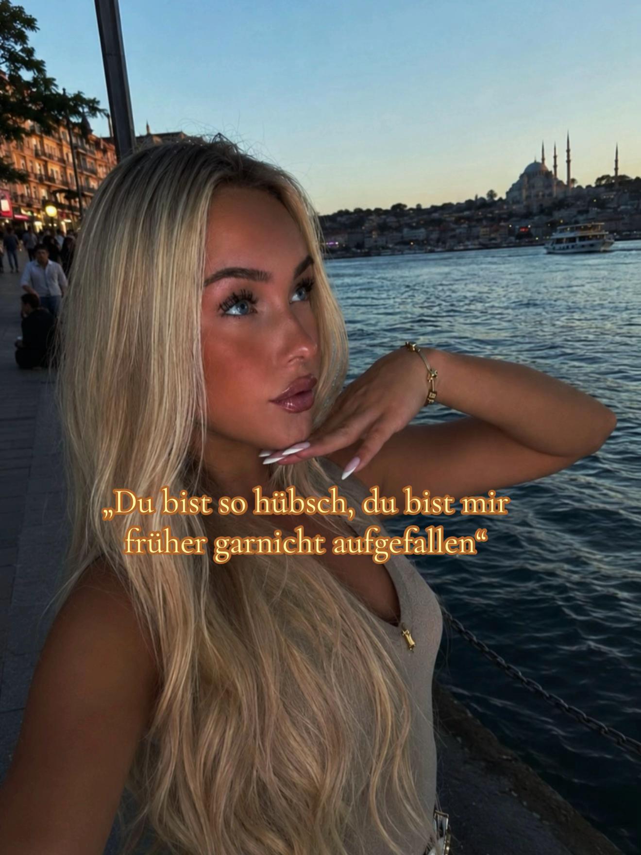@_jillianvivienne