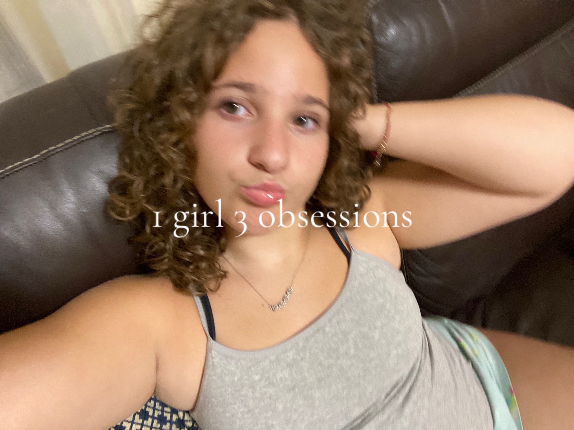 @🐉anielleee