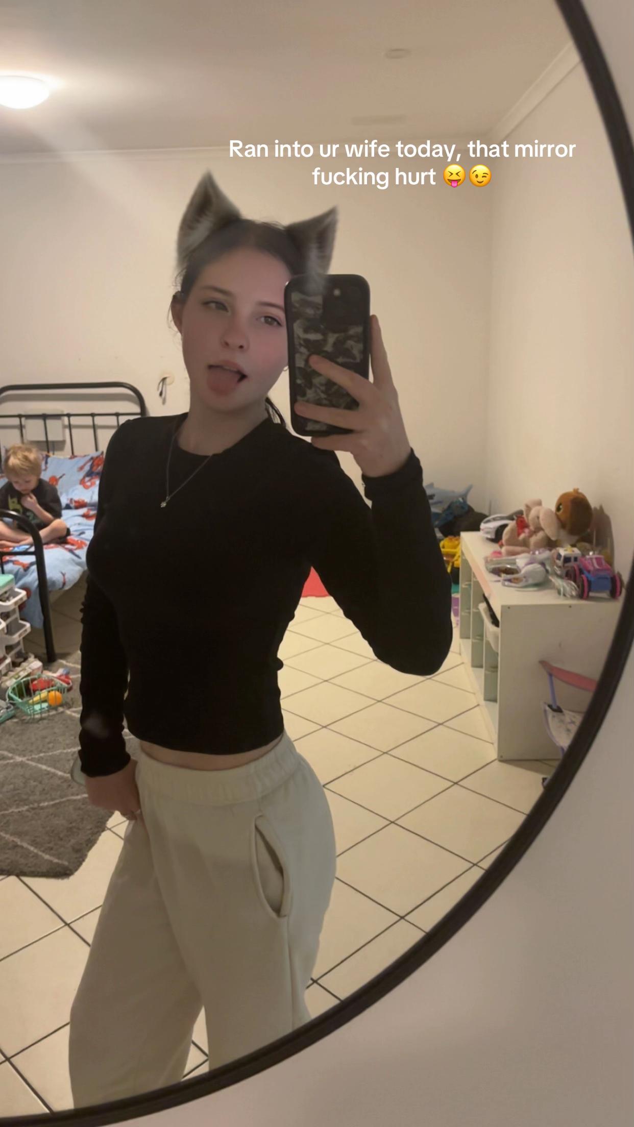 @Usxr_XKRRI