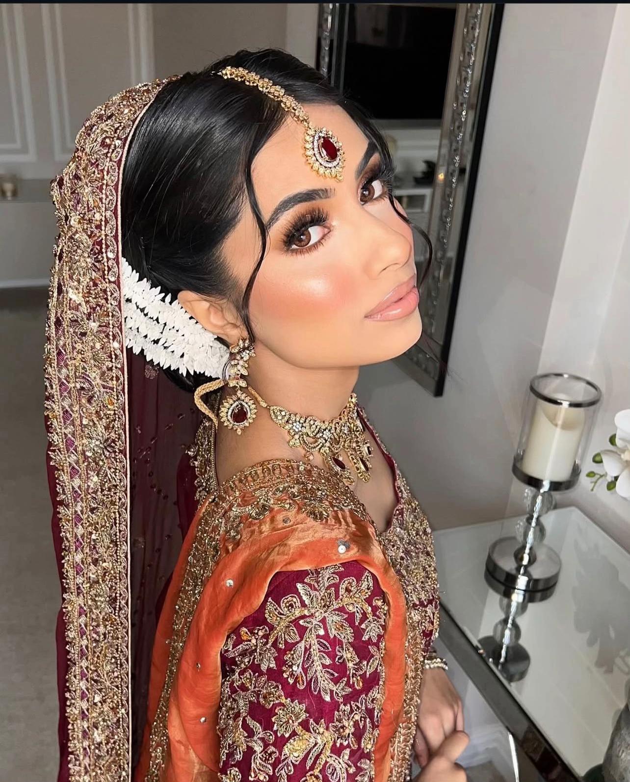 @hairbymomina