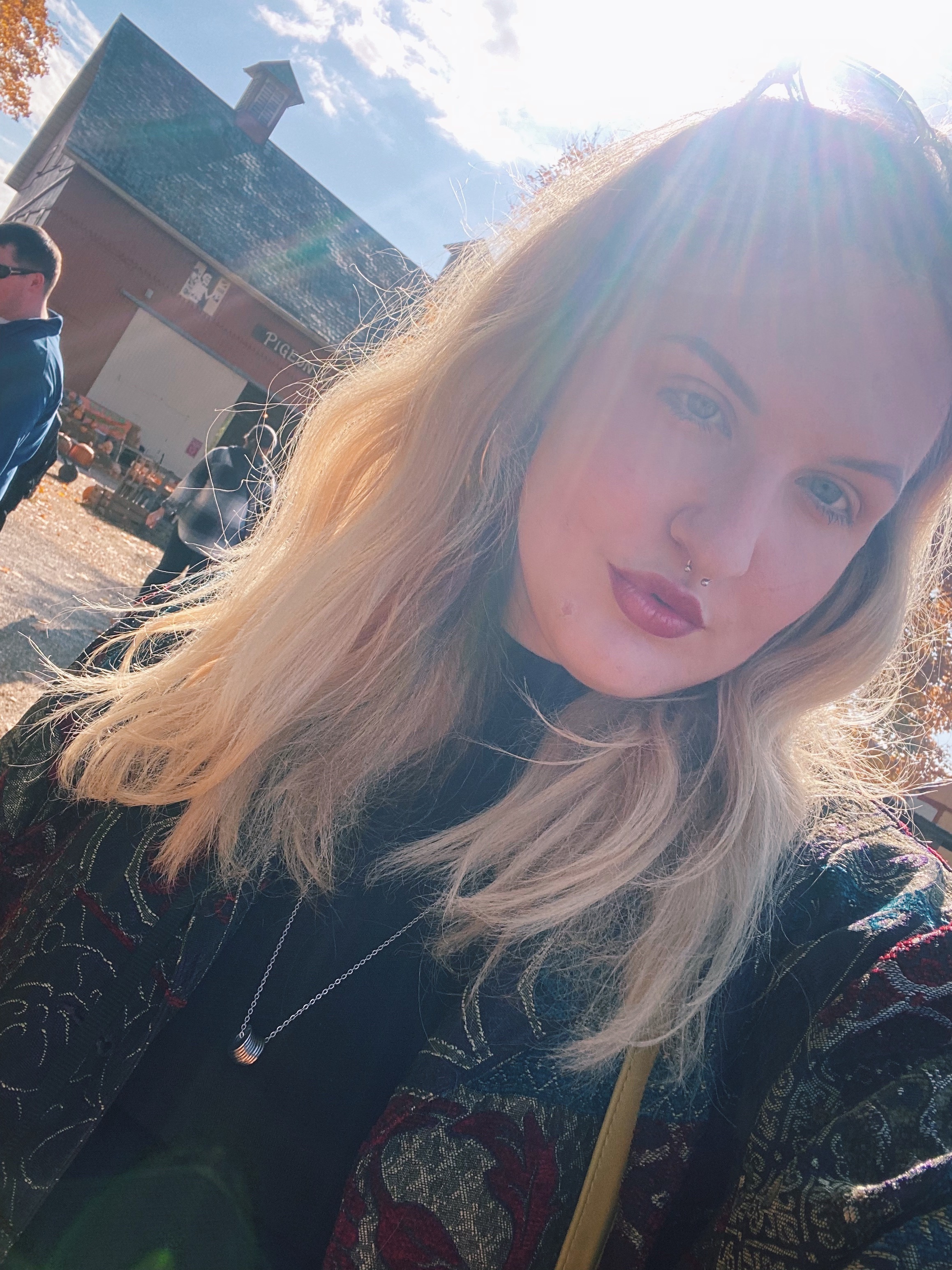 @rach ✨