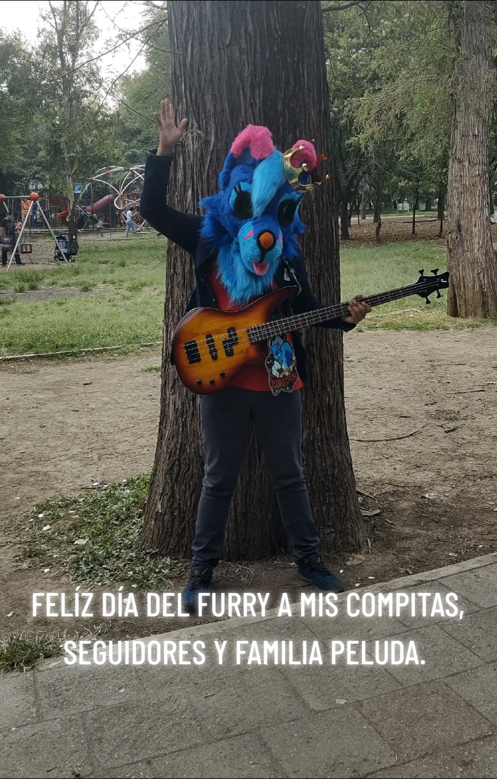 @MONSTFOX