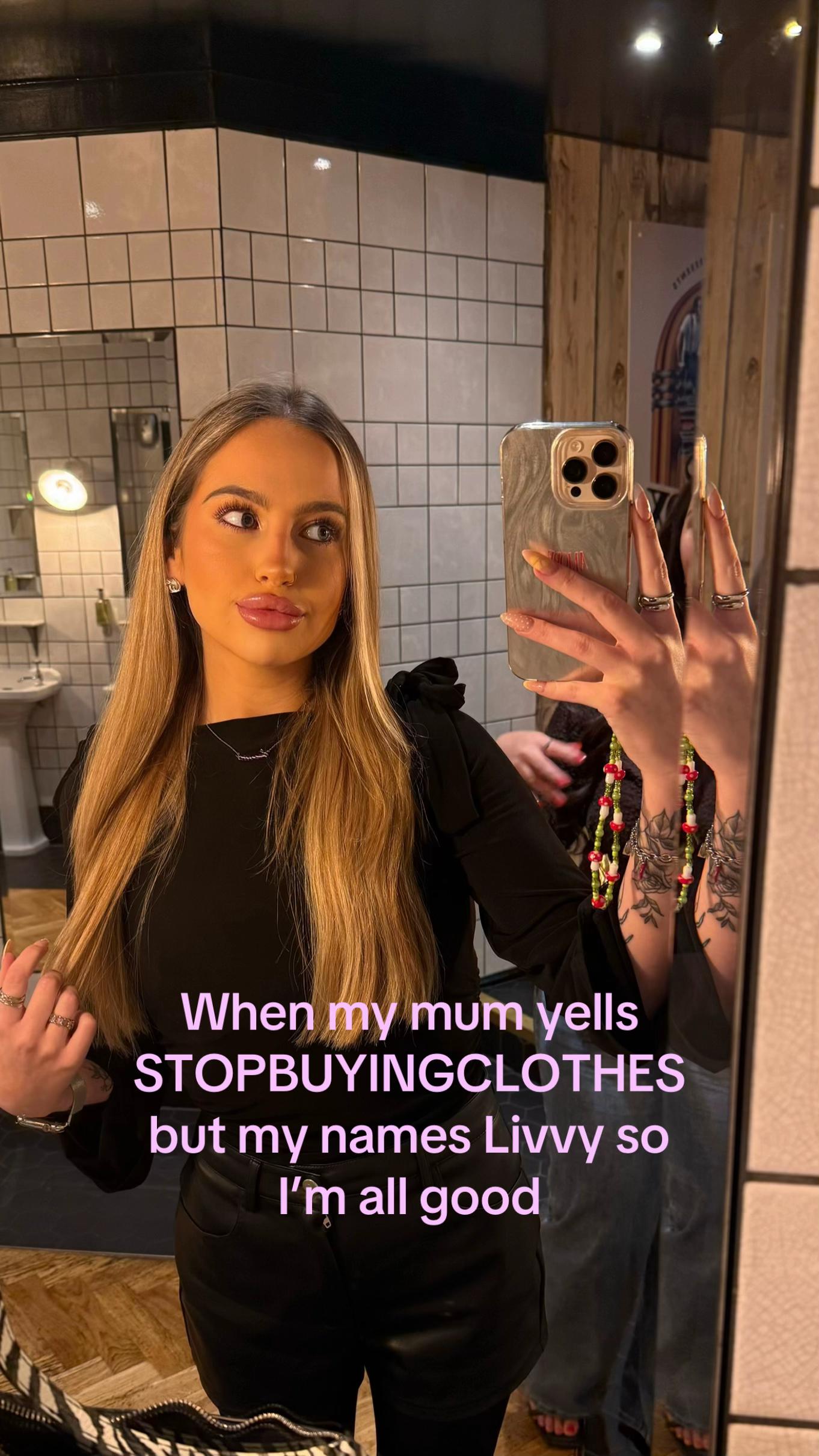 @Livvy Cross🍓🫧🪐🩵