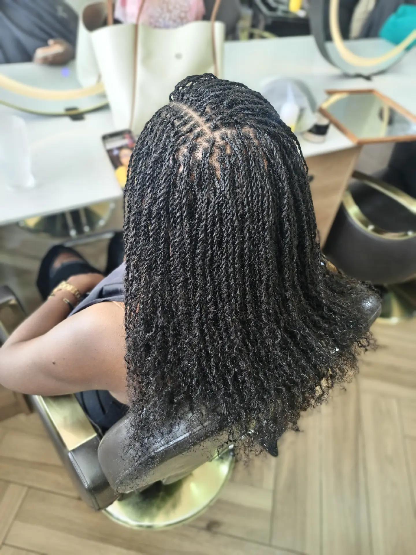 @NaturalHairByLilian