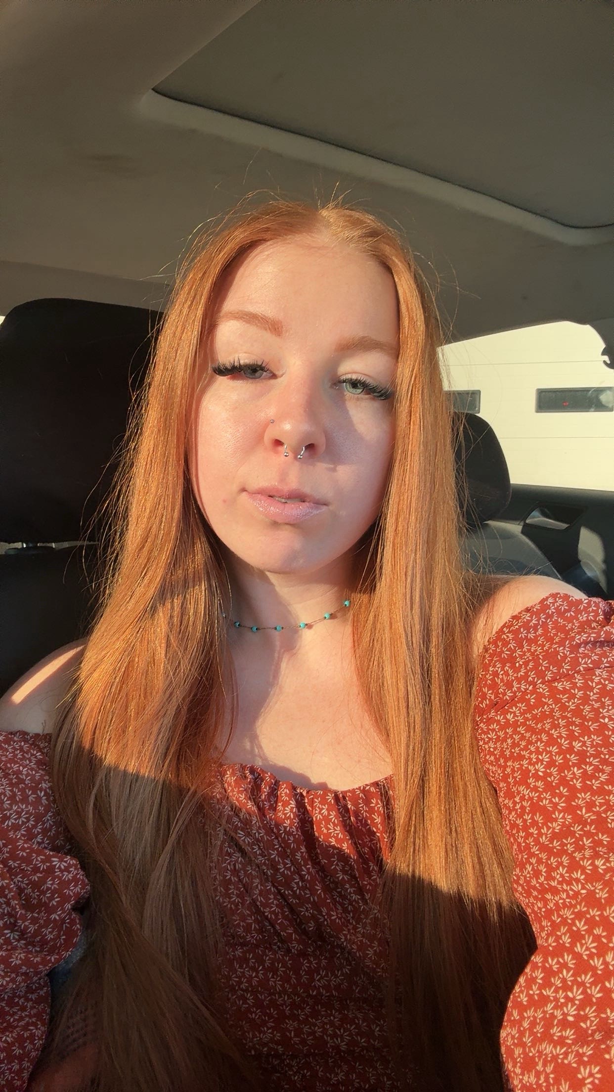 @Alexa💋